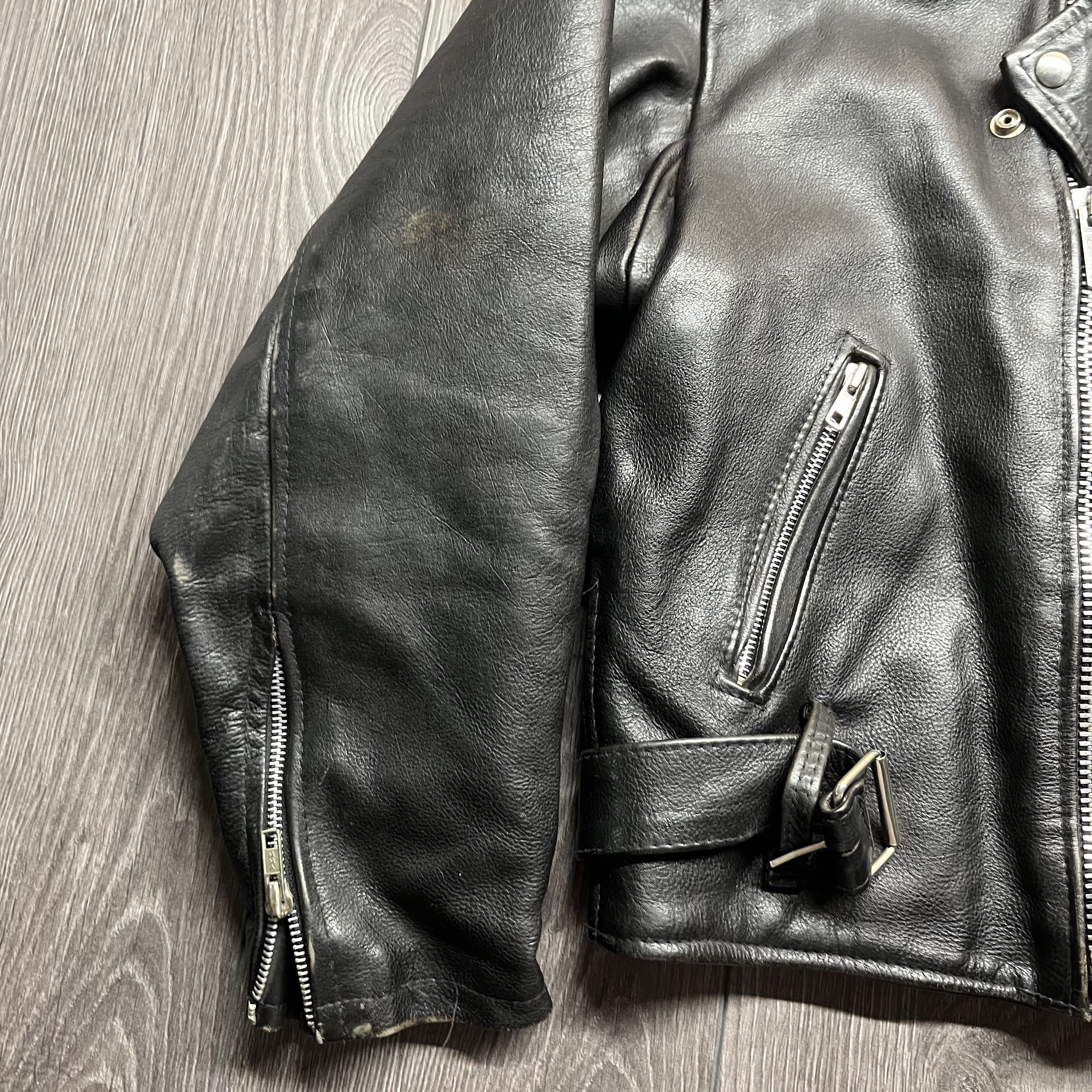 Designer × Vintage Vintage Vent Couvert Leather Lined Biker Jacket 1980s Size US S / EU 44-46 / 1 - 3 Thumbnail