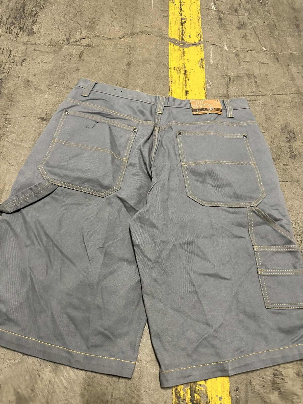 Vintage Y2K baggy cargo shorts Size US 38 / EU 54 - 4 Thumbnail