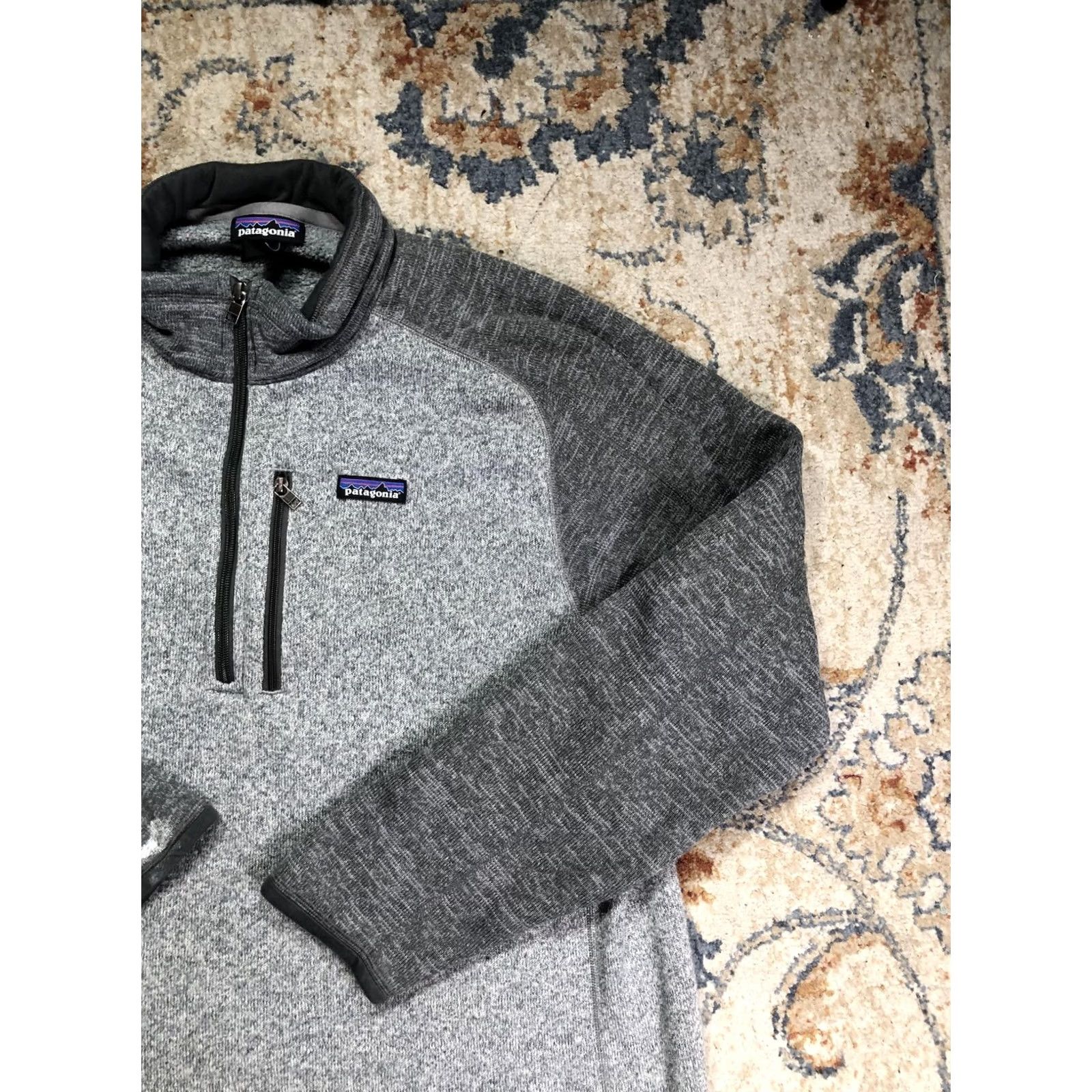 Patagonia Patagonia Sweatshirt Mens XL Gray 1/4 Zip Fleece Pullover Chest Pocket Logo Mock Neck Long Sleeve Zip Pullover Mens XL Gray Patagonia Size US XL / EU 56 / 4 - 4 Thumbnail