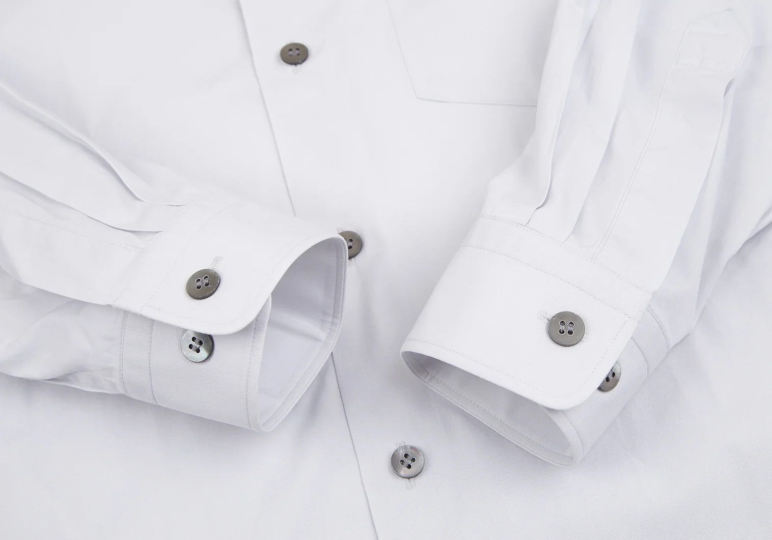Issey Miyake Cotton Broad Stand Collar Shirt in Light Gray Size US S / EU 44-46 / 1 - 8 Thumbnail