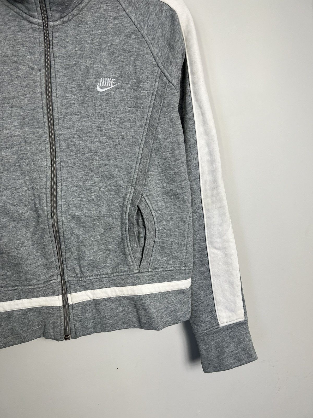 Nike Sweatshirt Nike y2k 00’s vintage zipped Size M / US 6-8 / IT 42-44 - 2 Thumbnail