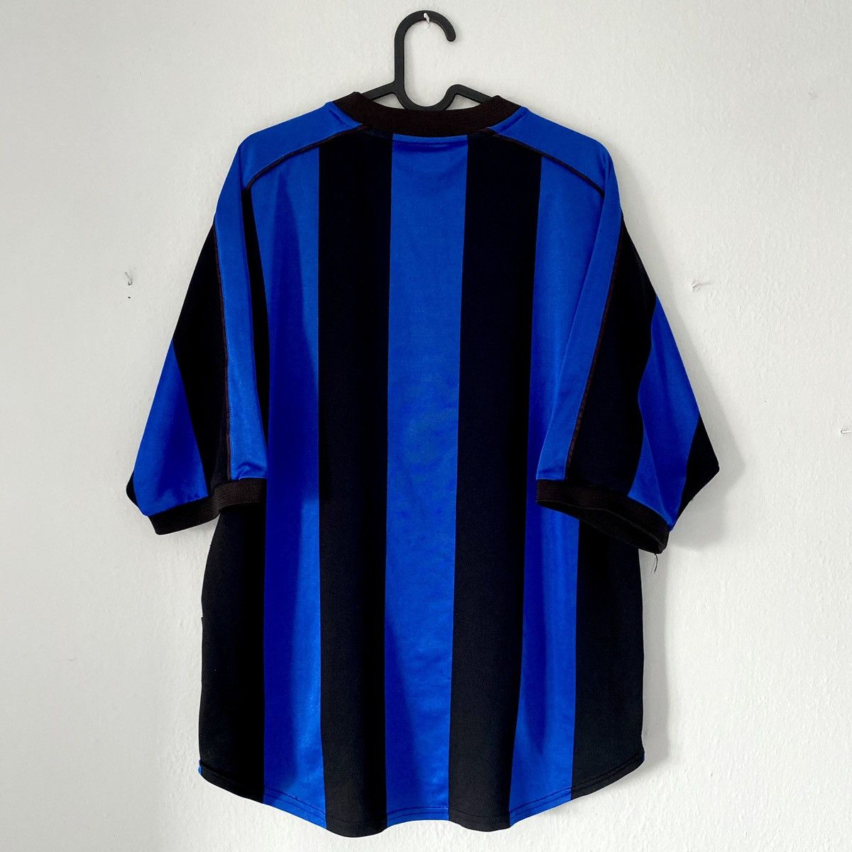 Nike × Vintage 1999 2000 Inter Italy Nike Vintage Home Kit Soccer Jersey FC Size US M / EU 48-50 / 2 - 8 Thumbnail