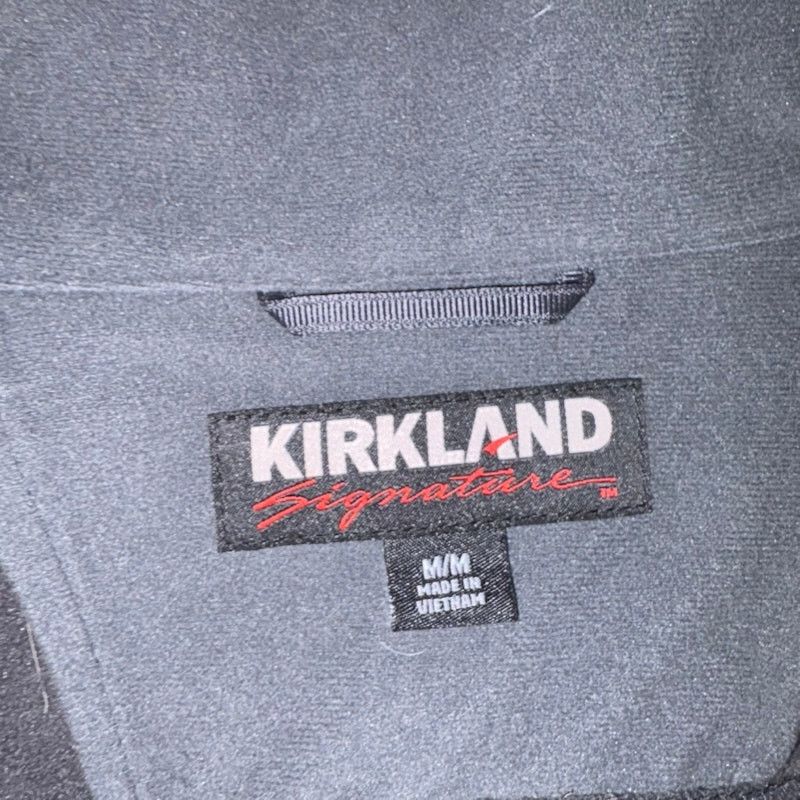 Kirkland Signature Kirkland Softshell Jacket Men M Full Zip Mock Tech Pocket Size US M / EU 48-50 / 2 - 3 Thumbnail