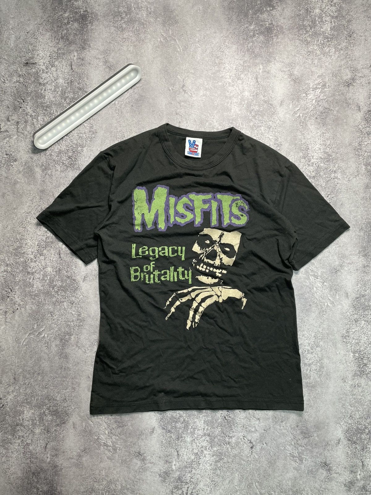 Band Tees Vtg MISFITS Legacy Of Brutality Faded Y2K PUNK Tee Size US M / EU 48-50 / 2 - 1 Thumbnail
