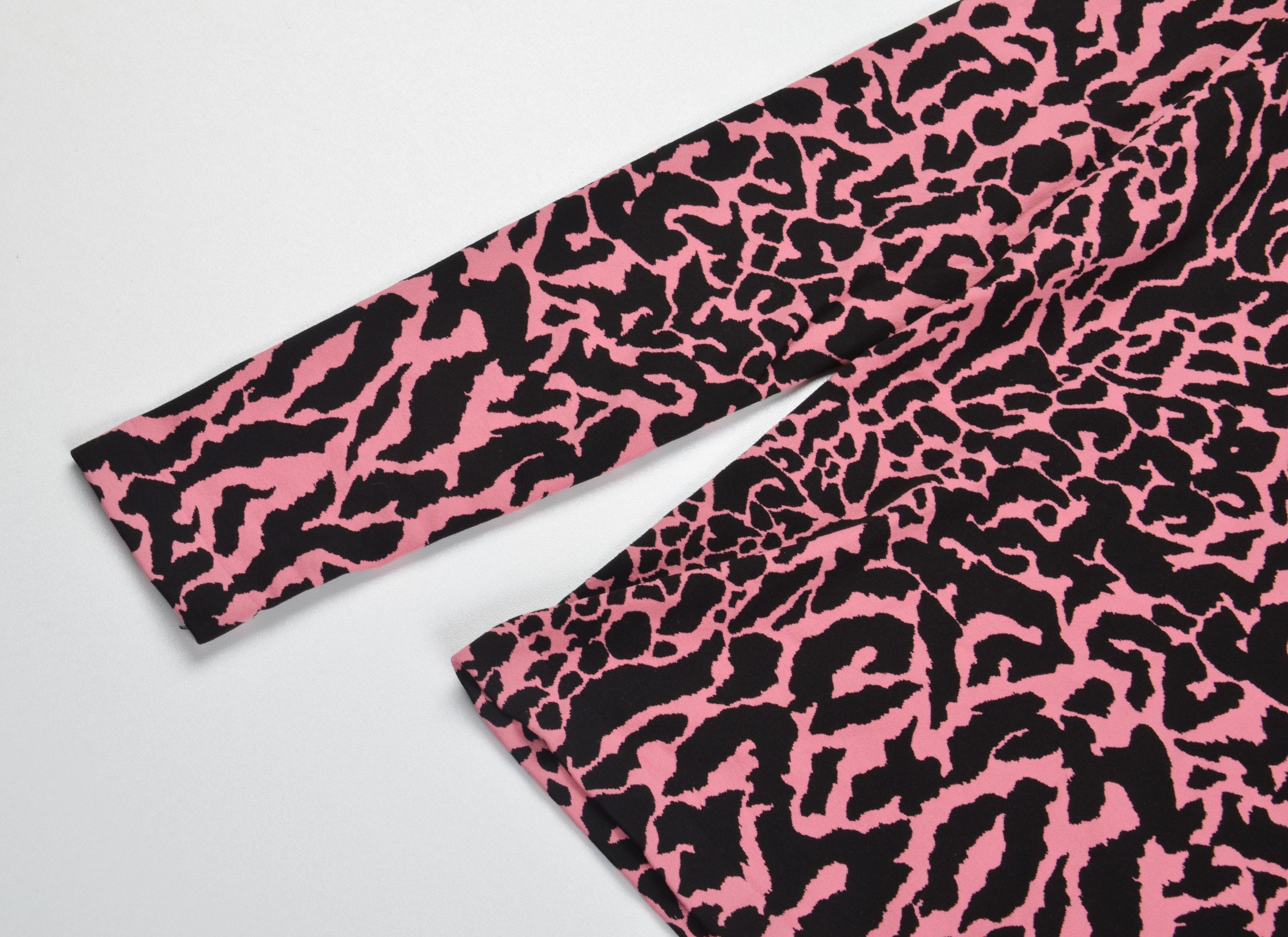 Wolford Wolford Pink Leopard Coquette Long Sleeve V-Neck Top Size S / US 4 / IT 40 - 6 Thumbnail
