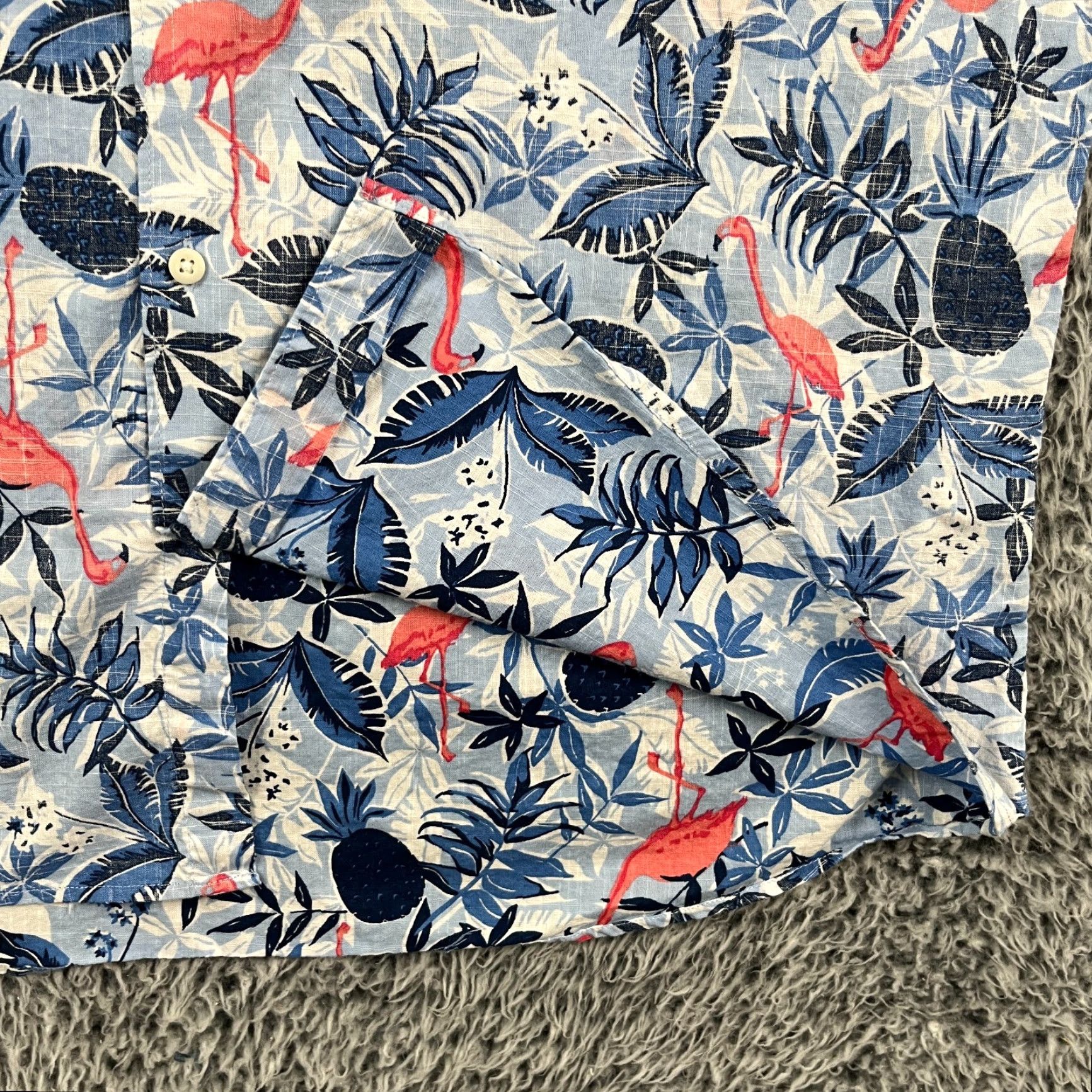Izod IZOD Saltwater Inside Out Shirt Mens XL Canvas Hawaiian Flamingos Coconut AOP Shirt Size US XL / EU 56 / 4 - 3 Thumbnail