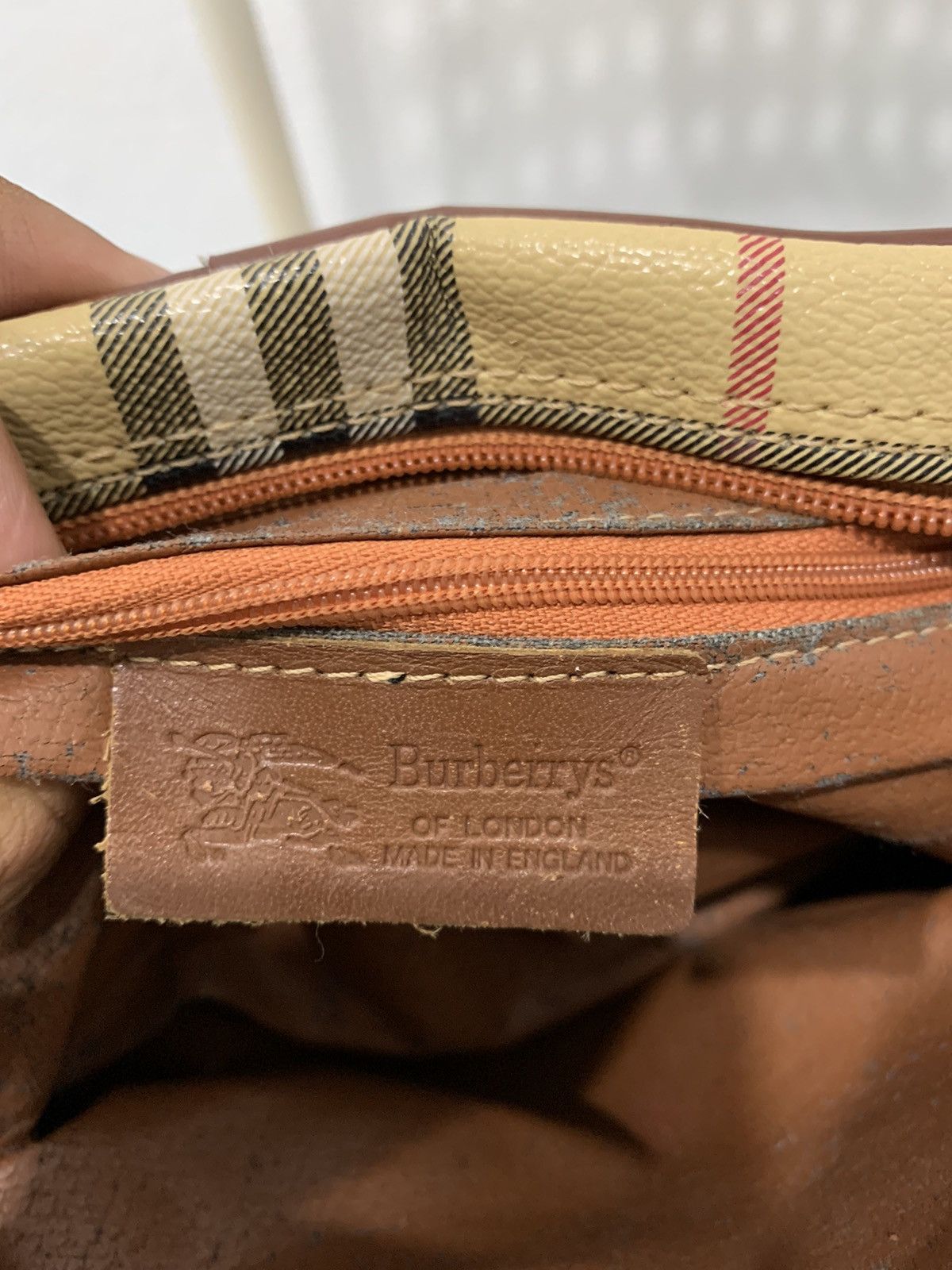 Burberry 🔥VTG OG BURBERRY NOVACHECK SLING BAG Size ONE SIZE - 12 Thumbnail