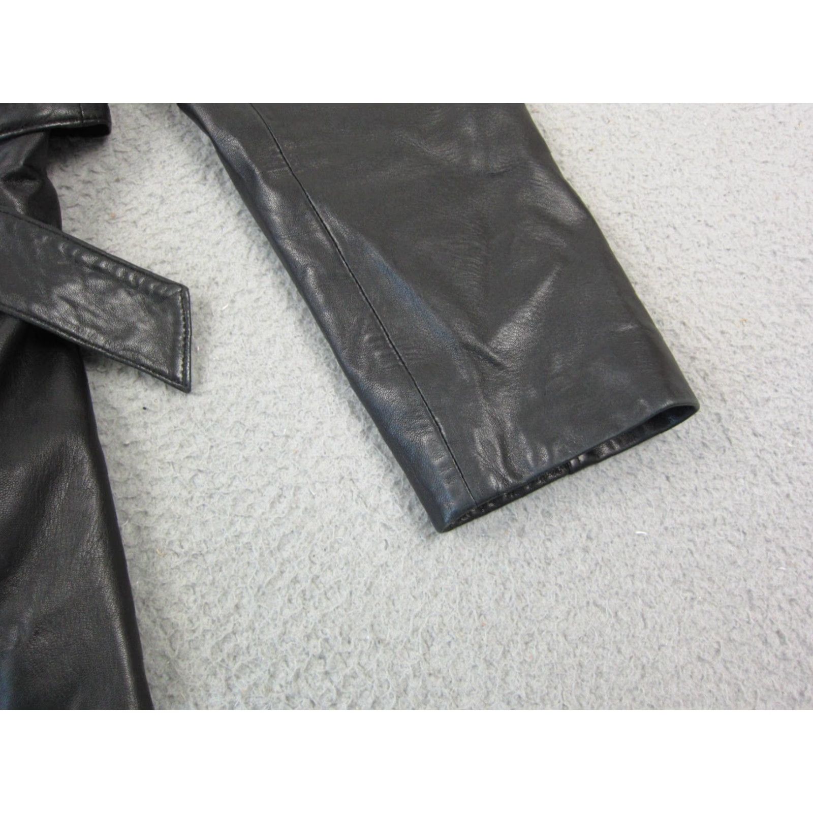 Vintage VINTAGE Colebrook Leather Jacket Womens L Black Full Zip Belted Moto 90s Y2K Leather Lining Belted Full Zip Biker Womens Size L / US 10 / IT 46 - 4 Thumbnail