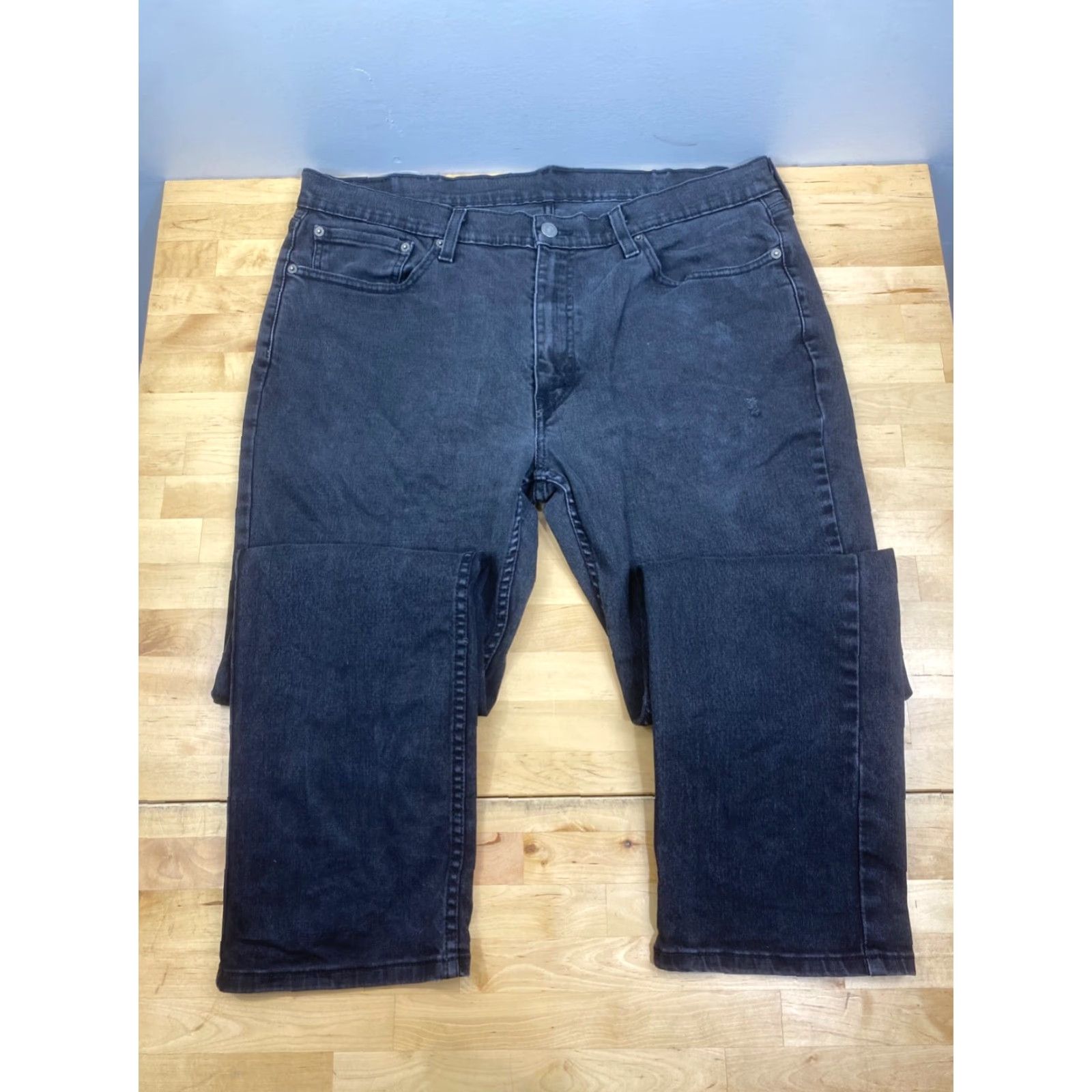 Levi's Levis 514 Jeans Mens 38x30 Black Denim Slim Straight Regular 30 Inseam Size US 38 / EU 54 - 2 Thumbnail