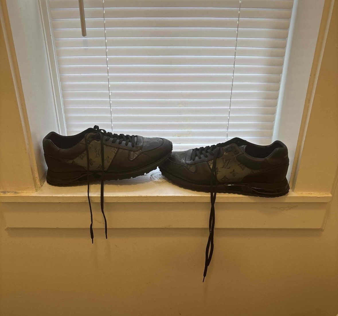 Louis Vuitton Run Away Sneaker 'Black Iridescent'