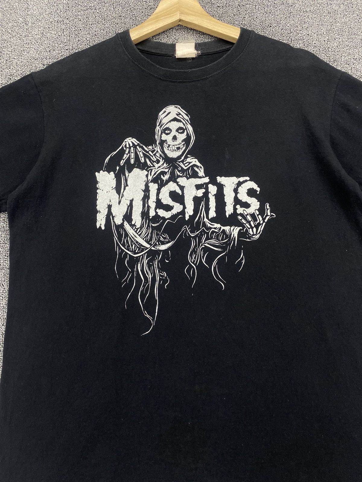 Band Tees Vintage Misfits Punk Rock Band Tees T Shirts Size US M / EU 48-50 / 2 - 7 Thumbnail