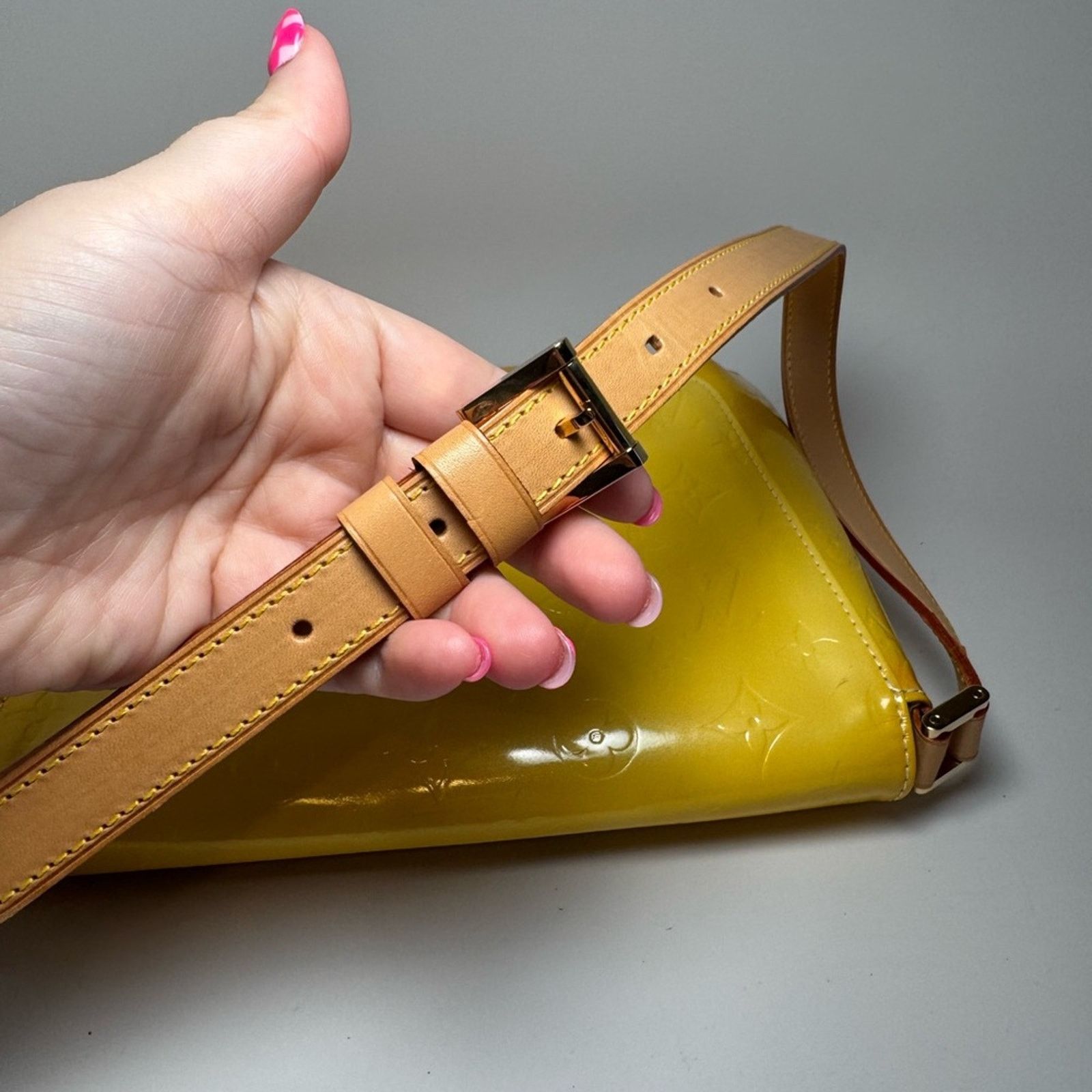 Louis Vuitton Louis Vuitton Vernis Thompson Street Leather Shoulder Bag Size ONE SIZE - 10 Thumbnail