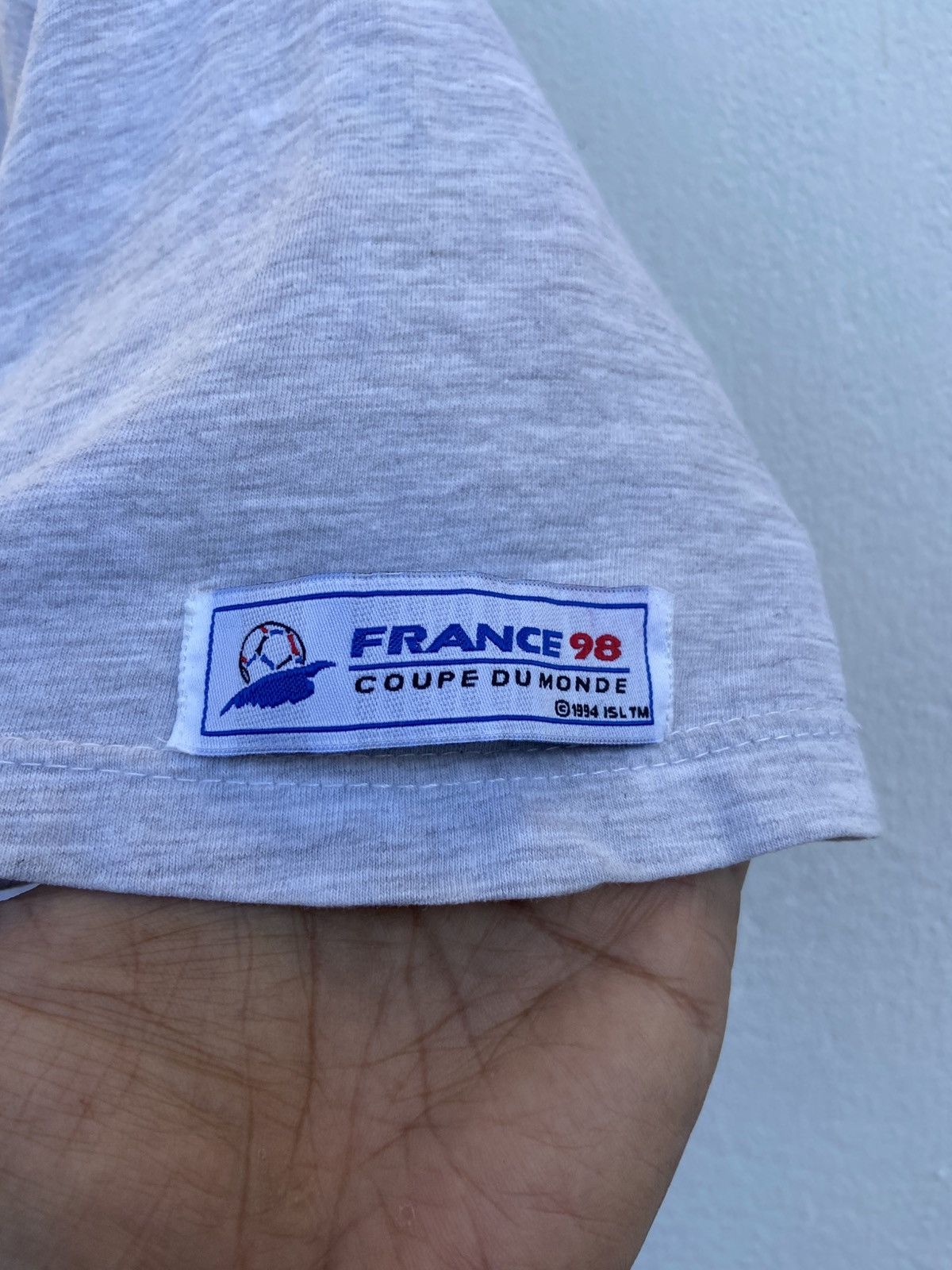 Vintage 🔥 Vintage 90s Vintage FIFA World Cup 1998 France Size US L / EU 52-54 / 3 - 8 Thumbnail