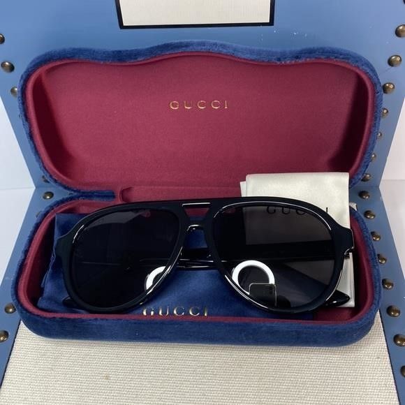 Gucci GUCCI GG0767S aviator sunglass comes in a shiny black frame Size ONE SIZE - 3 Thumbnail