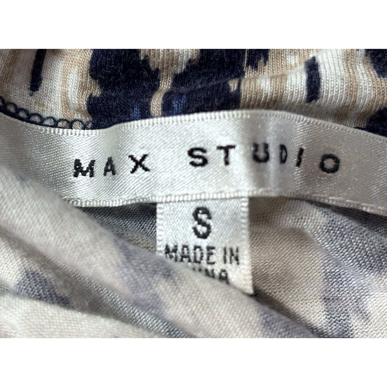 Vintage VINTAGE Max Studio Maxi Skirt Women’s Blue Geometric Boho Stretch Long S Regular Womens Size 28" / US 6 / IT 42 - 5 Thumbnail