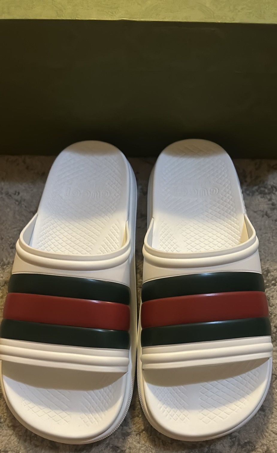 Gucci Gucci Web Slide Sandal size 8 Size US 8 / EU 41 - 2 Thumbnail