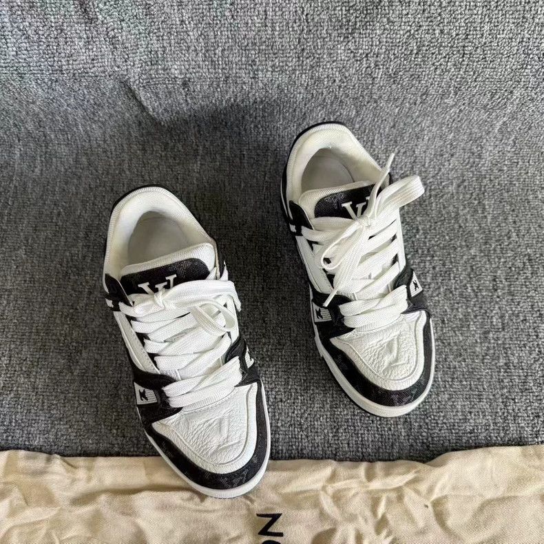 Louis Vuitton Louis Vuitton Trainer Black and White Denim shoes Size US 12 / IT 42 - 8 Thumbnail