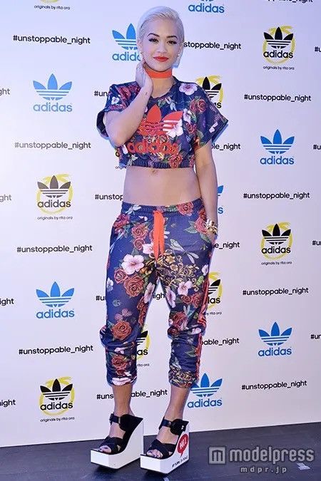 Adidas FW2014 Adidas Original by Rita Ora “Roses” Track Pants Size 30" / US 8 / IT 44 - 10 Thumbnail