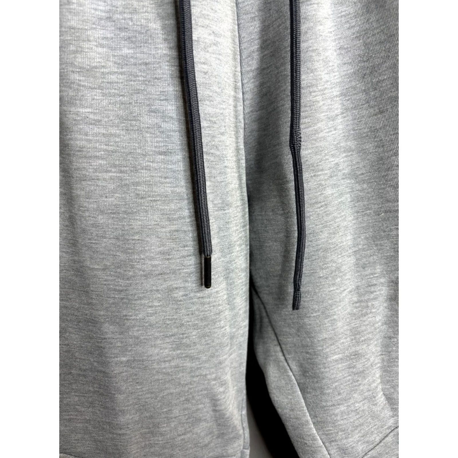 Nike Nike Tech Fleece Pants Mens M Jogger Athletic Tapered Sweatpants Zip Pocket Gray Size US 31 - 5 Thumbnail