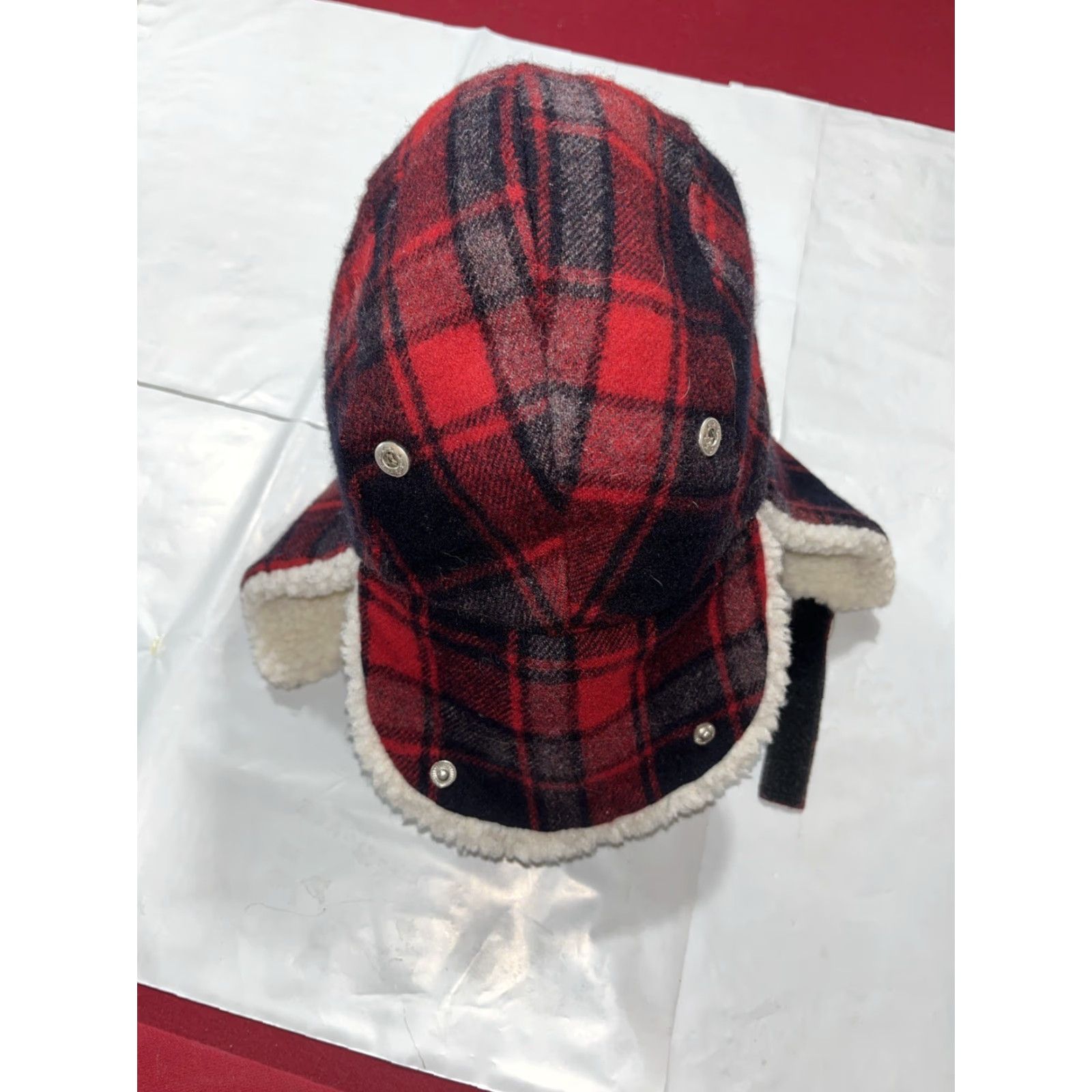 Old Navy VINTAGE Old Navy Trapper Hat Wool Plaid Fleece Lined Ear Flap Snap L XL Unisex Adults Red Gray Wool Blend Winter Holiday Christmas 90s USA Size US XL / EU 56 / 4 - 4 Thumbnail