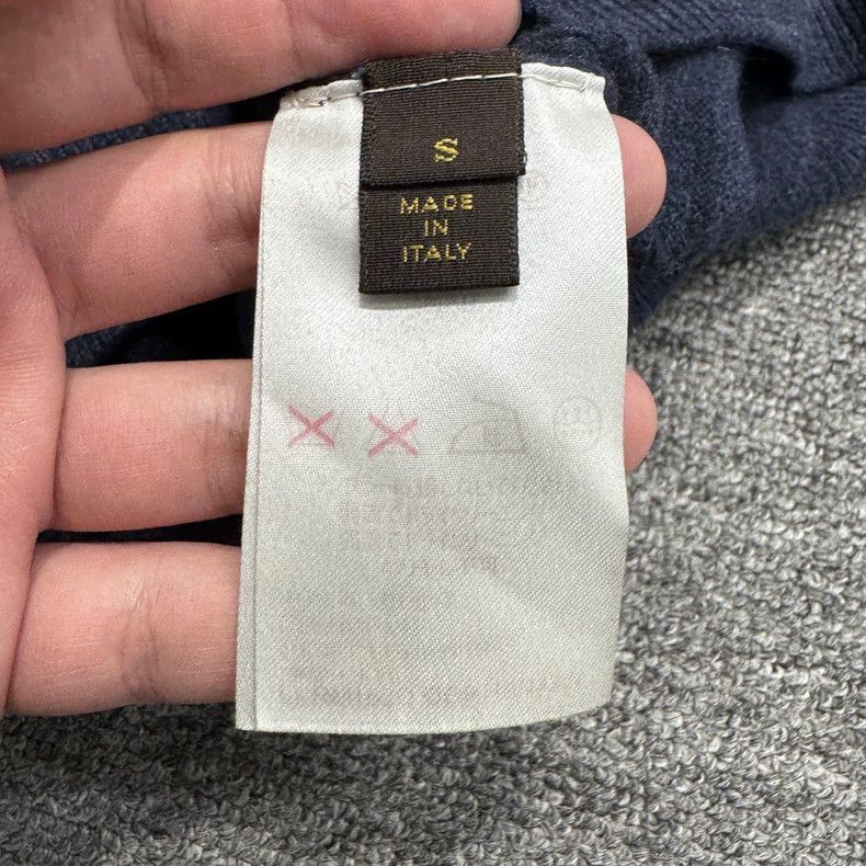 Louis Vuitton louis vuitton blue wool knit sweater-2508 Size US S / EU 44-46 / 1 - 5 Thumbnail