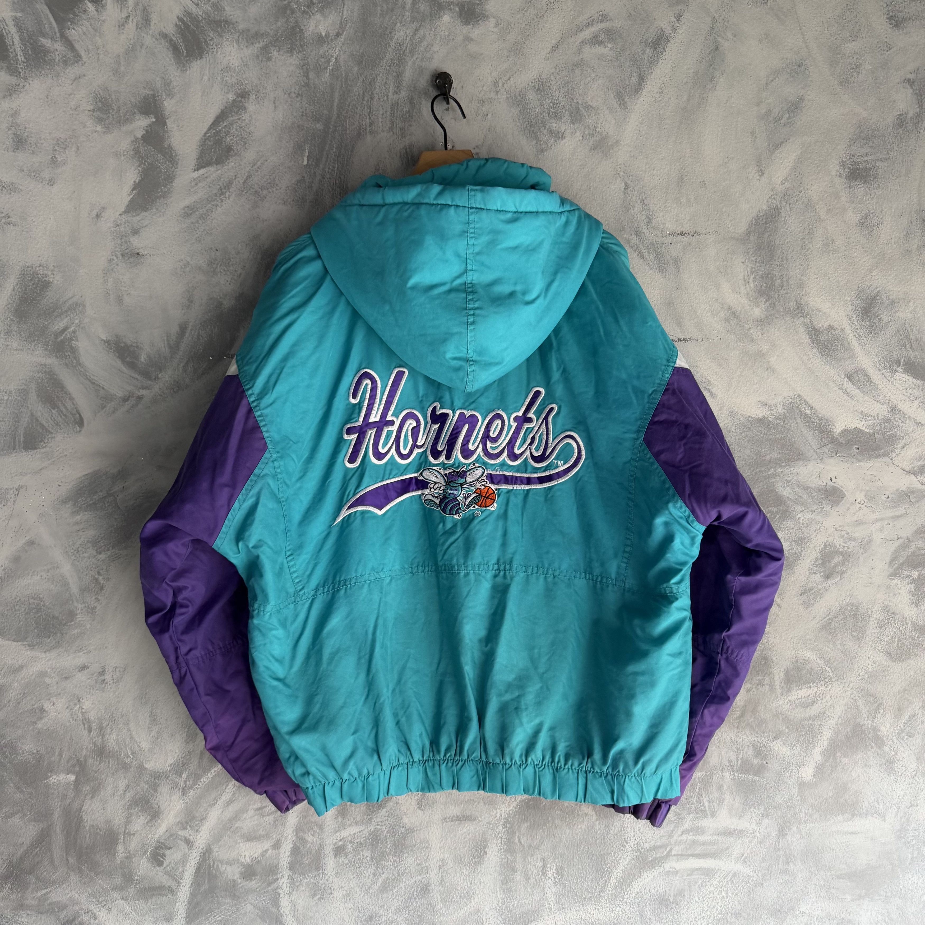 Logo 7 Logo 7 Charlotte Hornets Pullover 1/4 Zip Jacket Embroidered Size US L / EU 52-54 / 3 - 6 Thumbnail