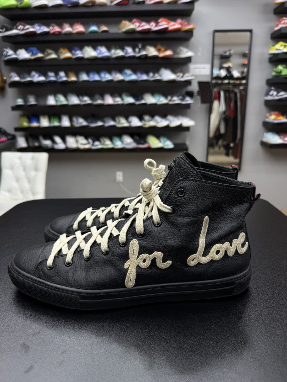 Gucci Gucci Men's Black Blind For Love Leather High Top Sneaker Size US 11 / EU 44 - 8 Thumbnail