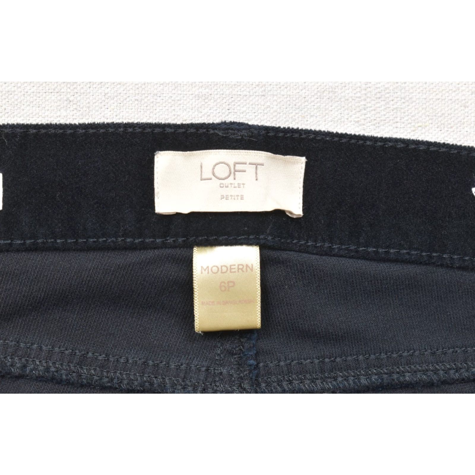 Loft LOFT Outlet Modern Skinny Corduroy Pants Women's 6P Petite Black Cotton Stretch Slim & Stretch Size 28" / US 6 / IT 42 - 6 Thumbnail
