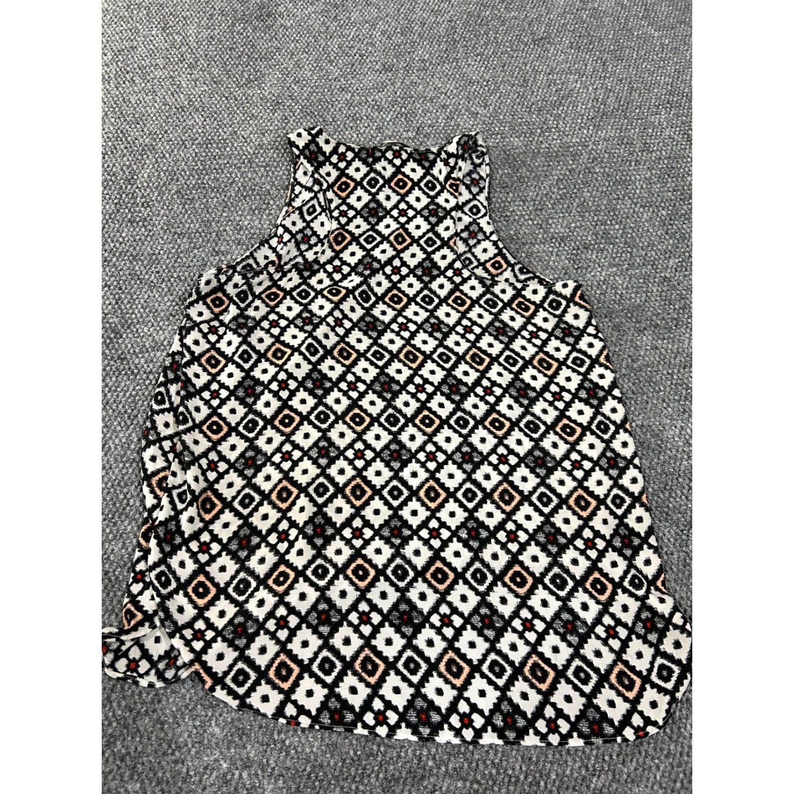 Ann Taylor LOFT Ann Taylor Geometric Blouse Womens Large Black Sleeveless Scoop Neck Pullover Lightweight Polyester Rayon Ruffle Casual Shirt Top Size L / US 10 / IT 46 - 6 Thumbnail