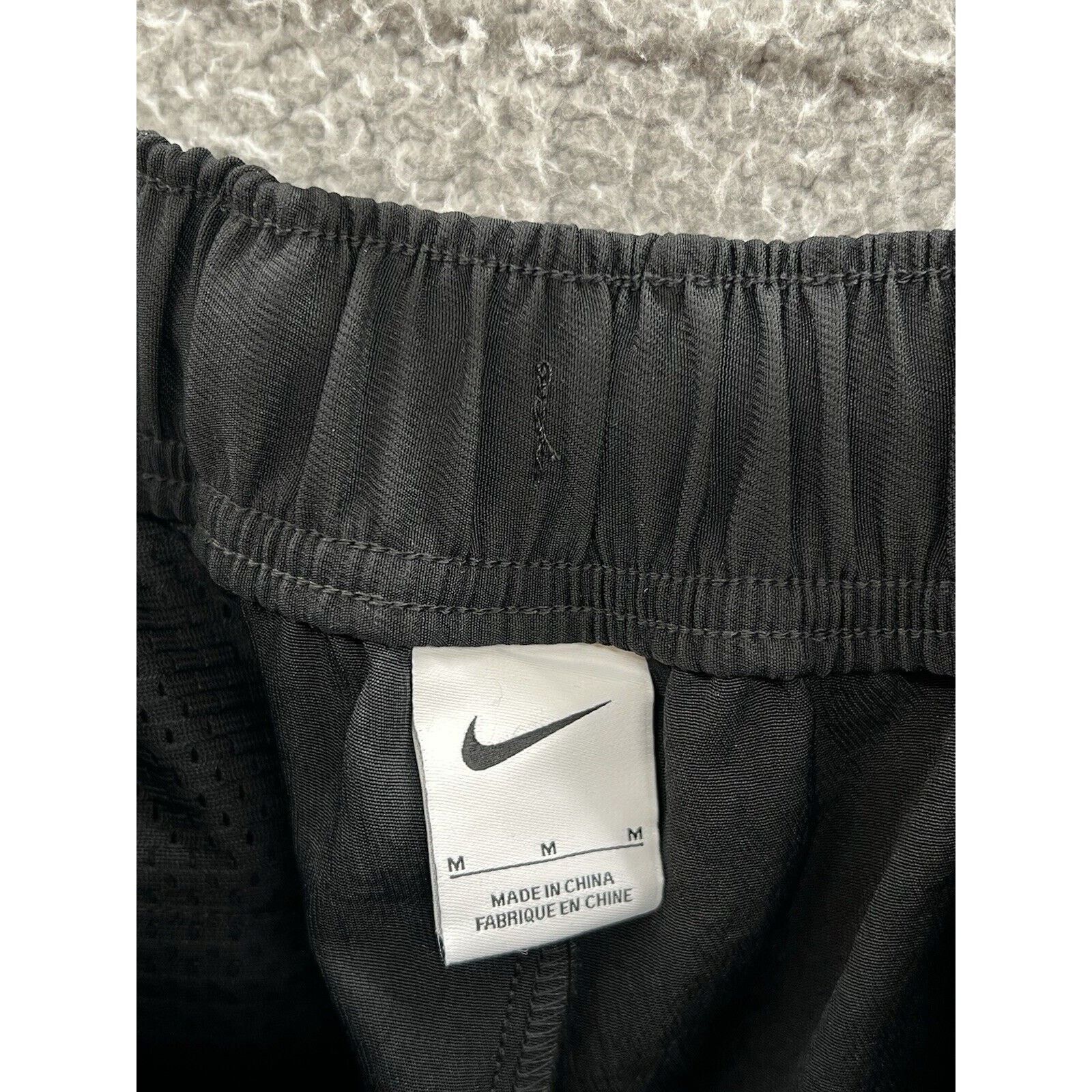 Nike Nike Devin Booker Tearaway Basketball Medium FN2676 Sample Size US 34 / EU 50 - 3 Thumbnail