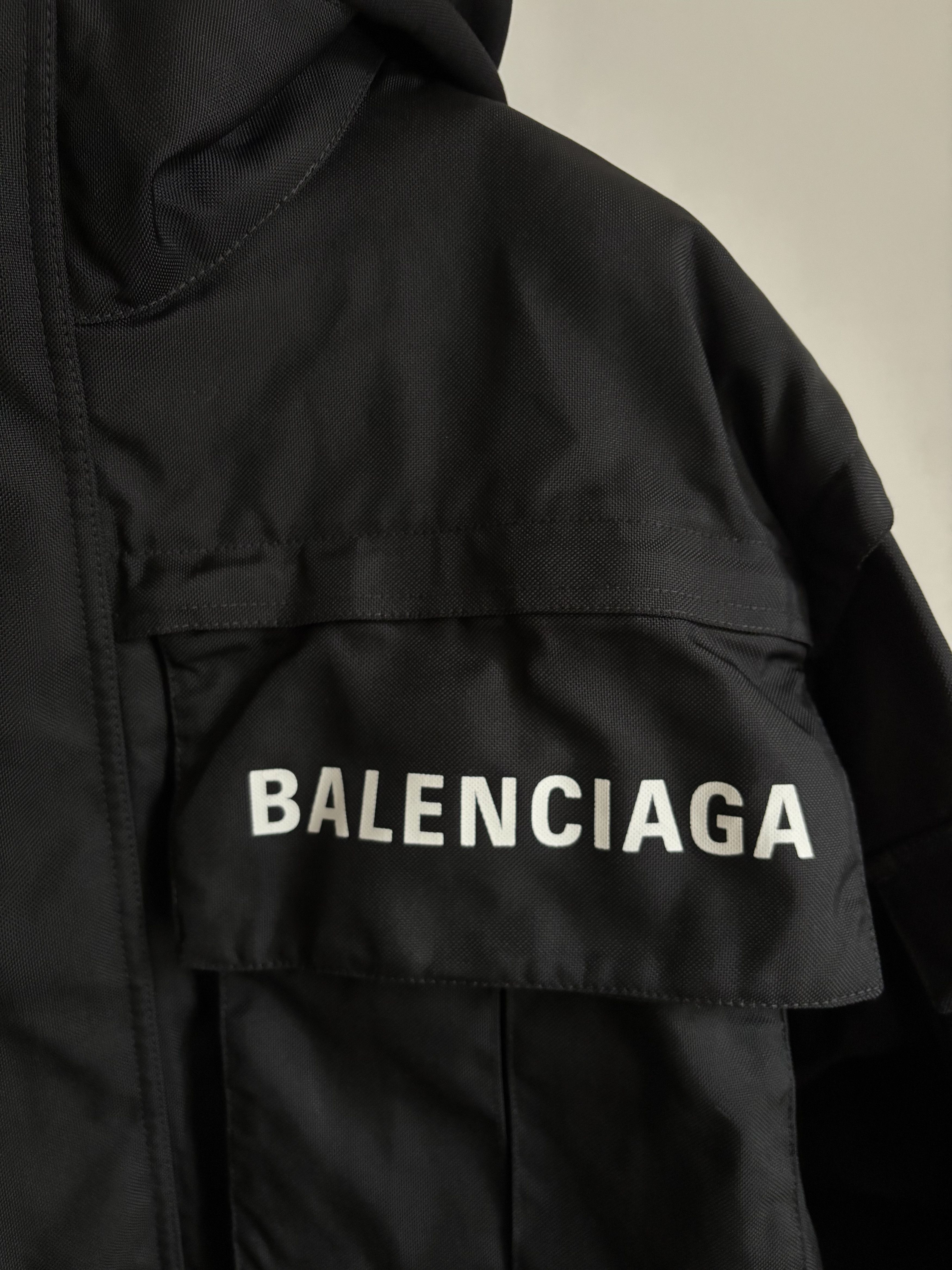 Balenciaga Balenciaga all in security parka Size US L / EU 52-54 / 3 - 4 Thumbnail