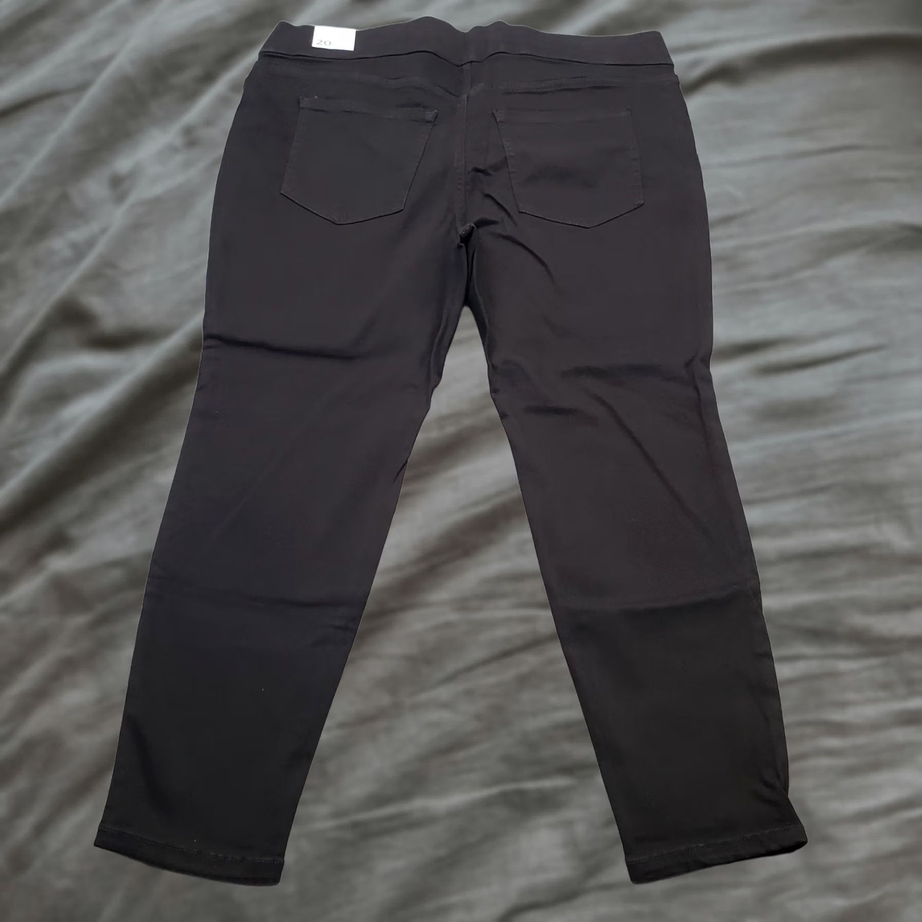 Vintage Lane Bryant Womens Jegging Jeans 20P Black High Rise Pull On Petite 5-Pocket Denim Stretch Jeans Size 42" / US 20 - 1 Thumbnail