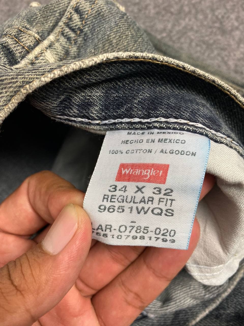 Wrangler vintage wrangler regular fit distressed denim Size US 36 / EU 52 - 12 Thumbnail