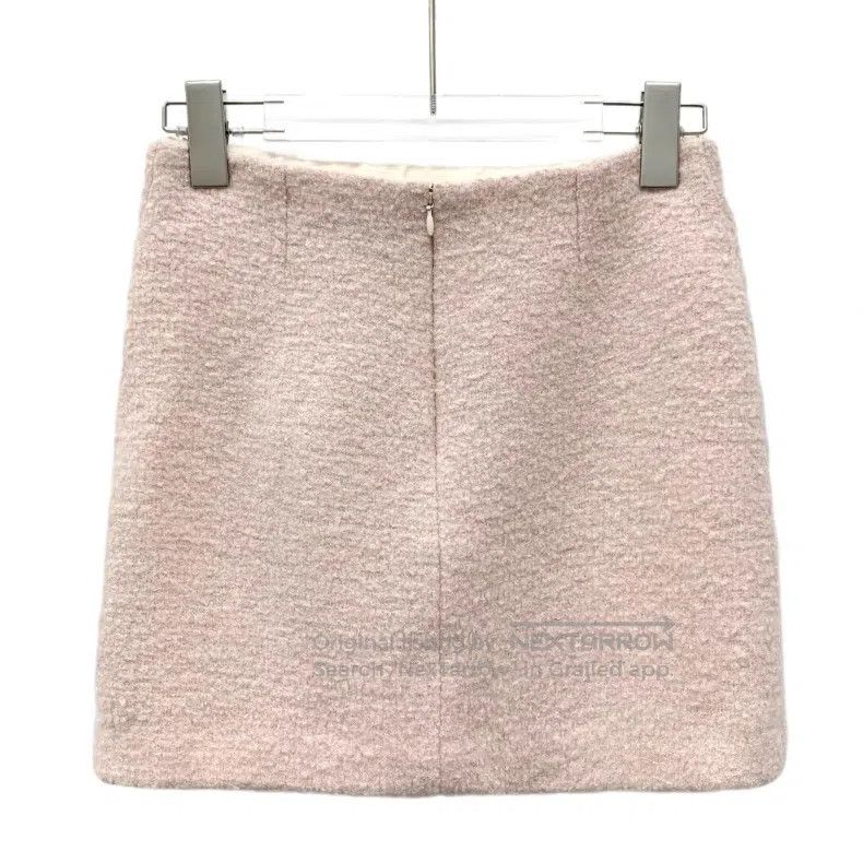 Chanel Chanel Castle Series Light Pink Wool Tweed Knitted Skirt Size 42" / US 20 - 2 Thumbnail
