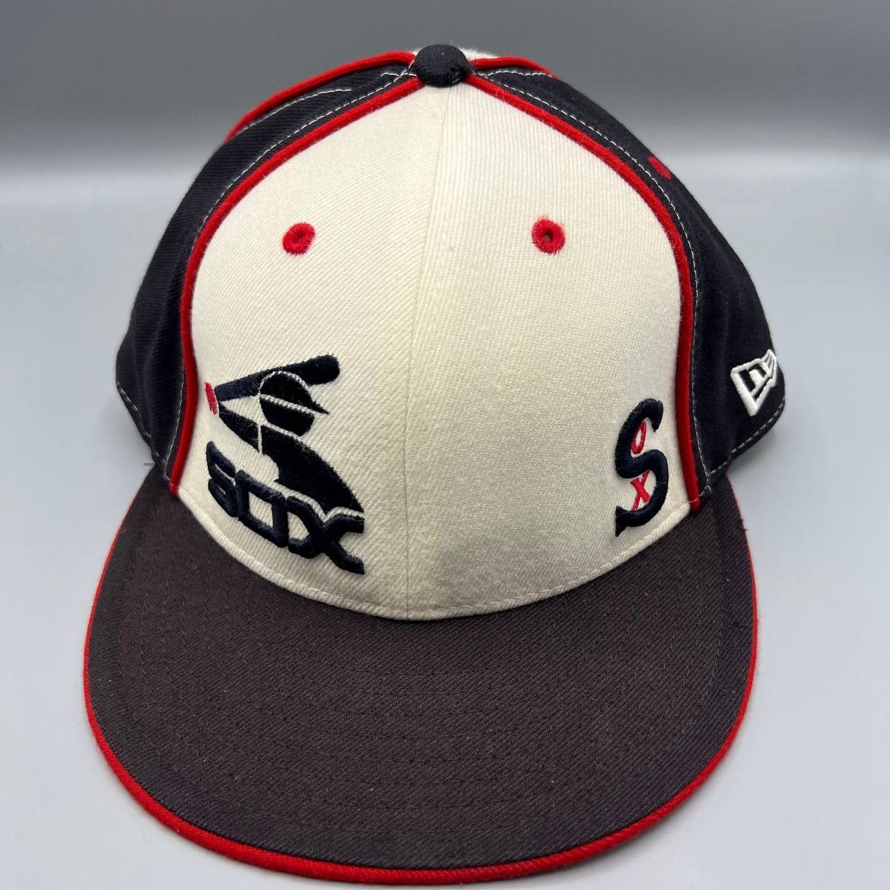 New Era Chicago White Sox Hat Men 7 1/4 59Fifty New Era Fitted Cap Size ONE SIZE - 1 Thumbnail