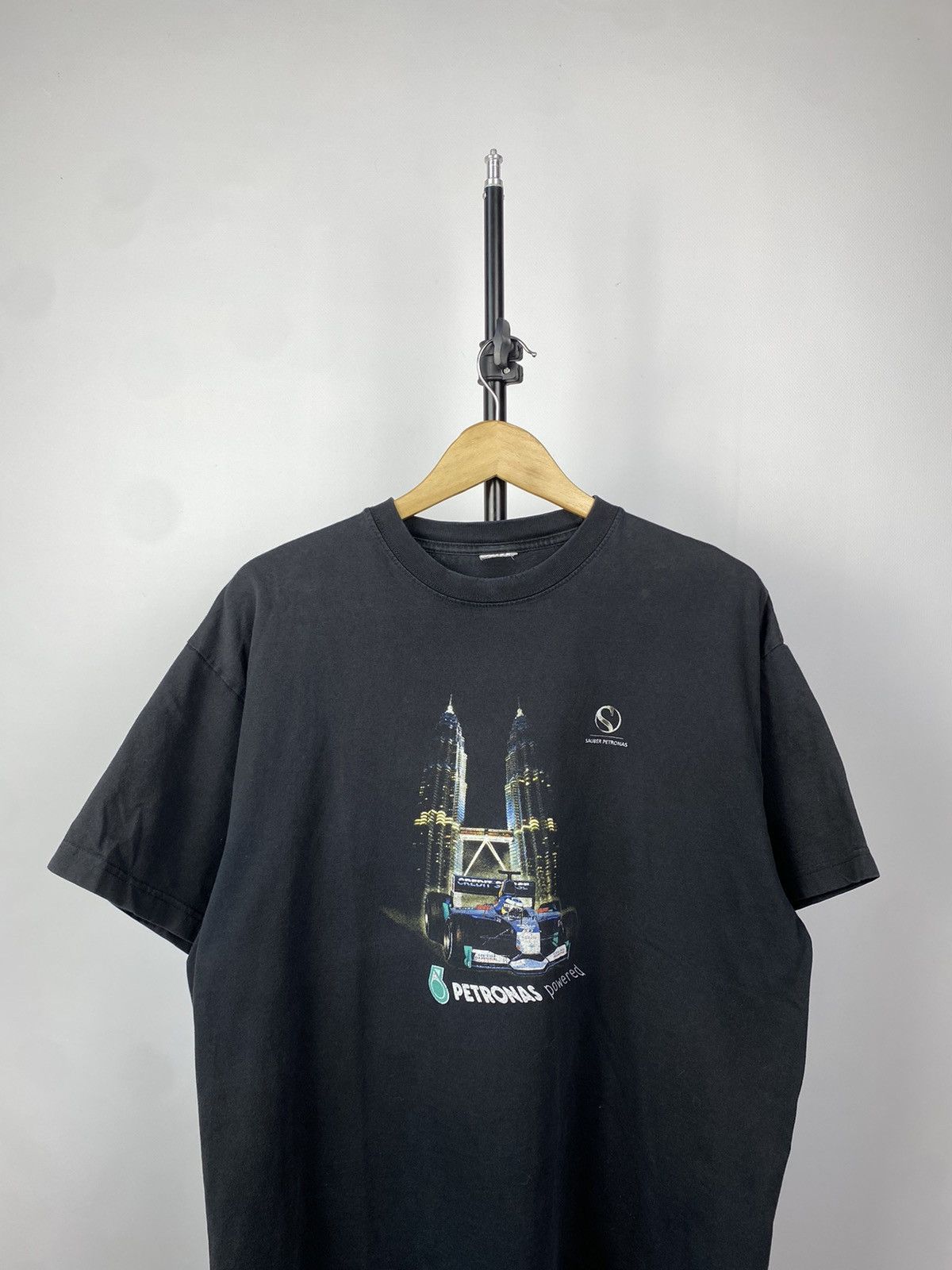 Formula 1 × Vintage Vintage 00s Sauber Petronas F1 Racing T-Shirt Size US M / EU 48-50 / 2 - 2 Thumbnail