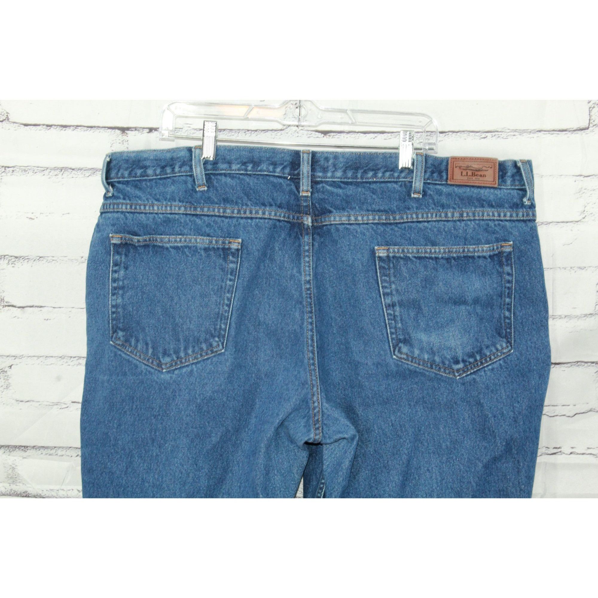 L.L. Bean LL Bean Jeans Relaxed Fit Straight Leg Dark Wash 46x28 Size US 44 / EU 60 - 4 Thumbnail