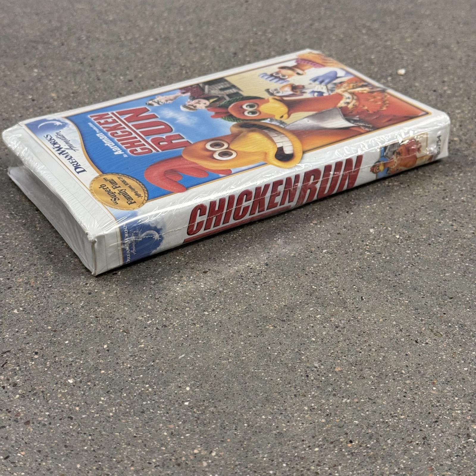 Designer SEALED DS Chicken Run VHS 1996 DreamWorks Watermarks Size ONE SIZE - 6 Thumbnail