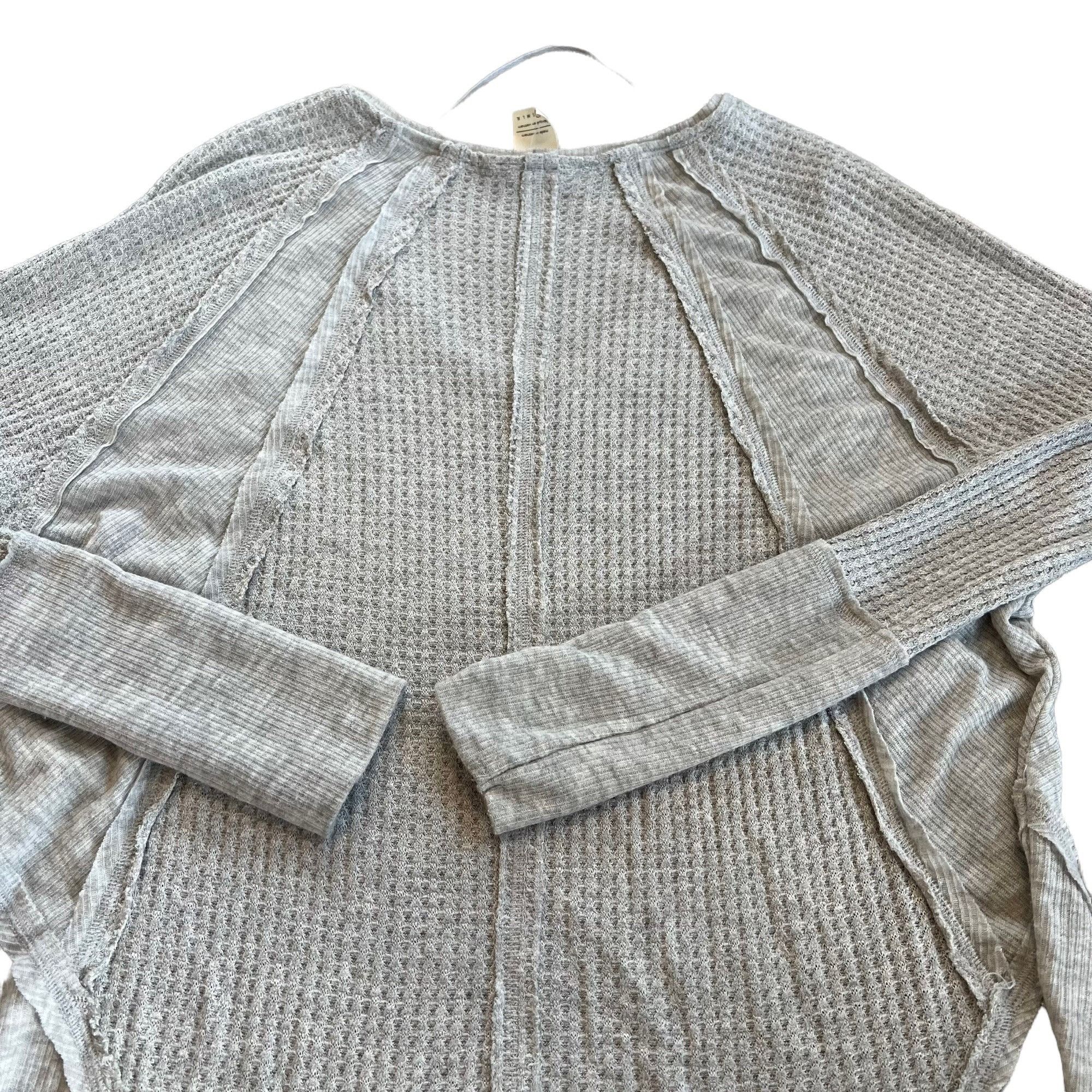 Free People Free People We The Free Ribbed Waffle Knit Grey Thermal Top Size XS / US 0-2 / IT 36-38 - 6 Thumbnail