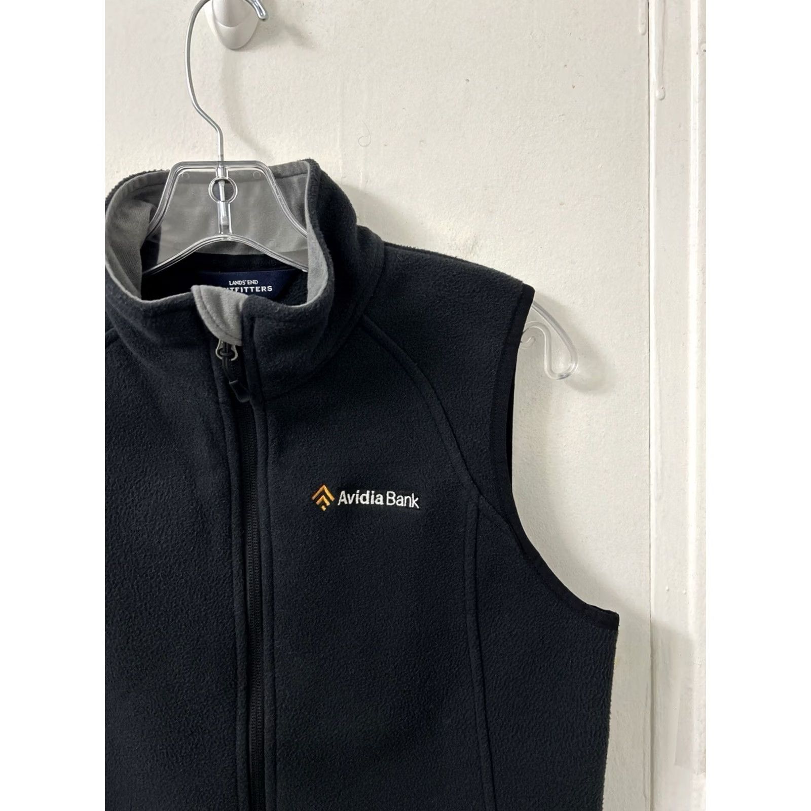 Lands' End Lands' End Outfitters Fleece Vest Womens Small Black Full Zip Avidia Bank Logo Embroidered Vest Size S / US 4 / IT 40 - 4 Thumbnail