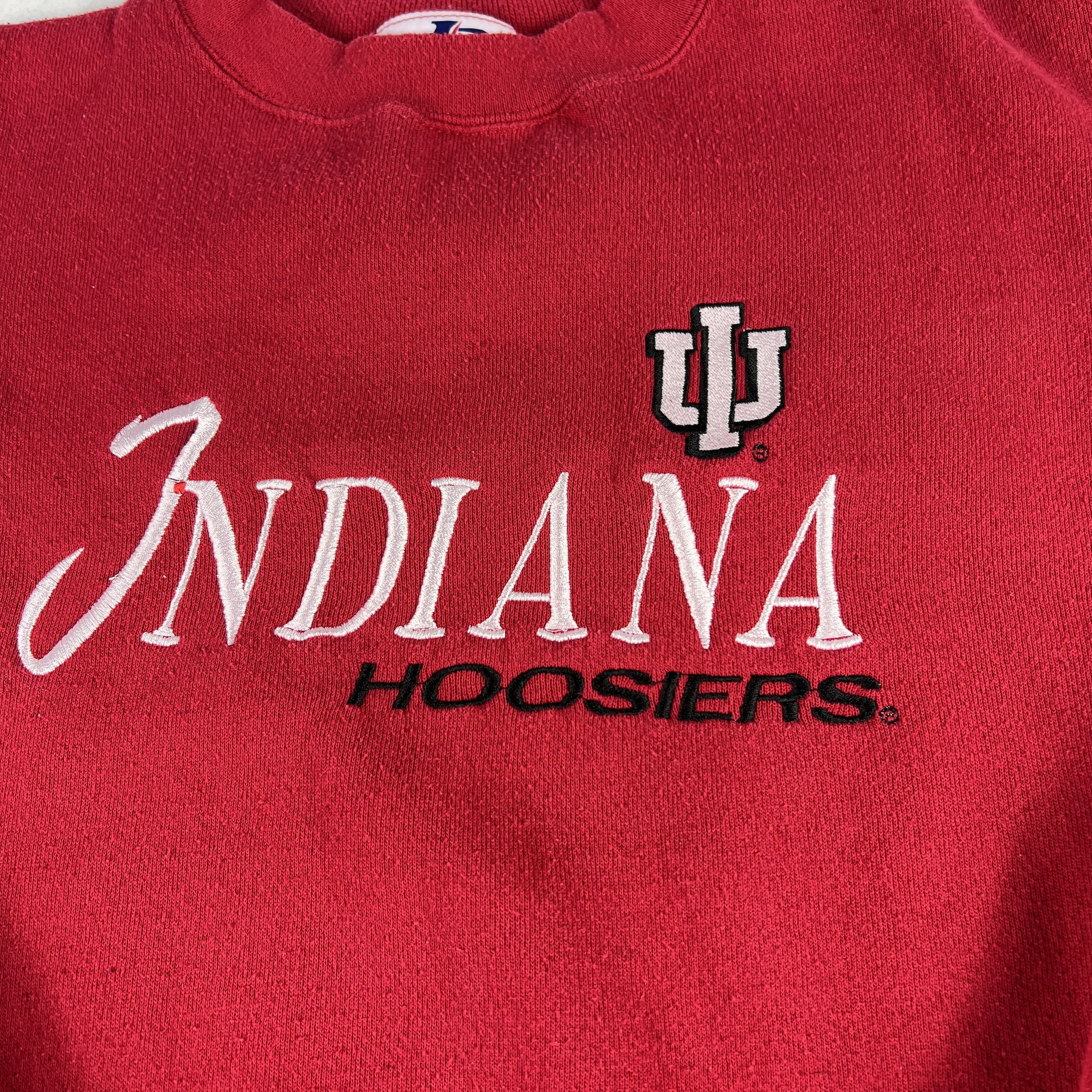 Logo Athletic × NCAA × Vintage VTG 90s Indiana Hoosiers Sweatshirt Red Faded Crewneck Size US XL / EU 56 / 4 - 2 Thumbnail