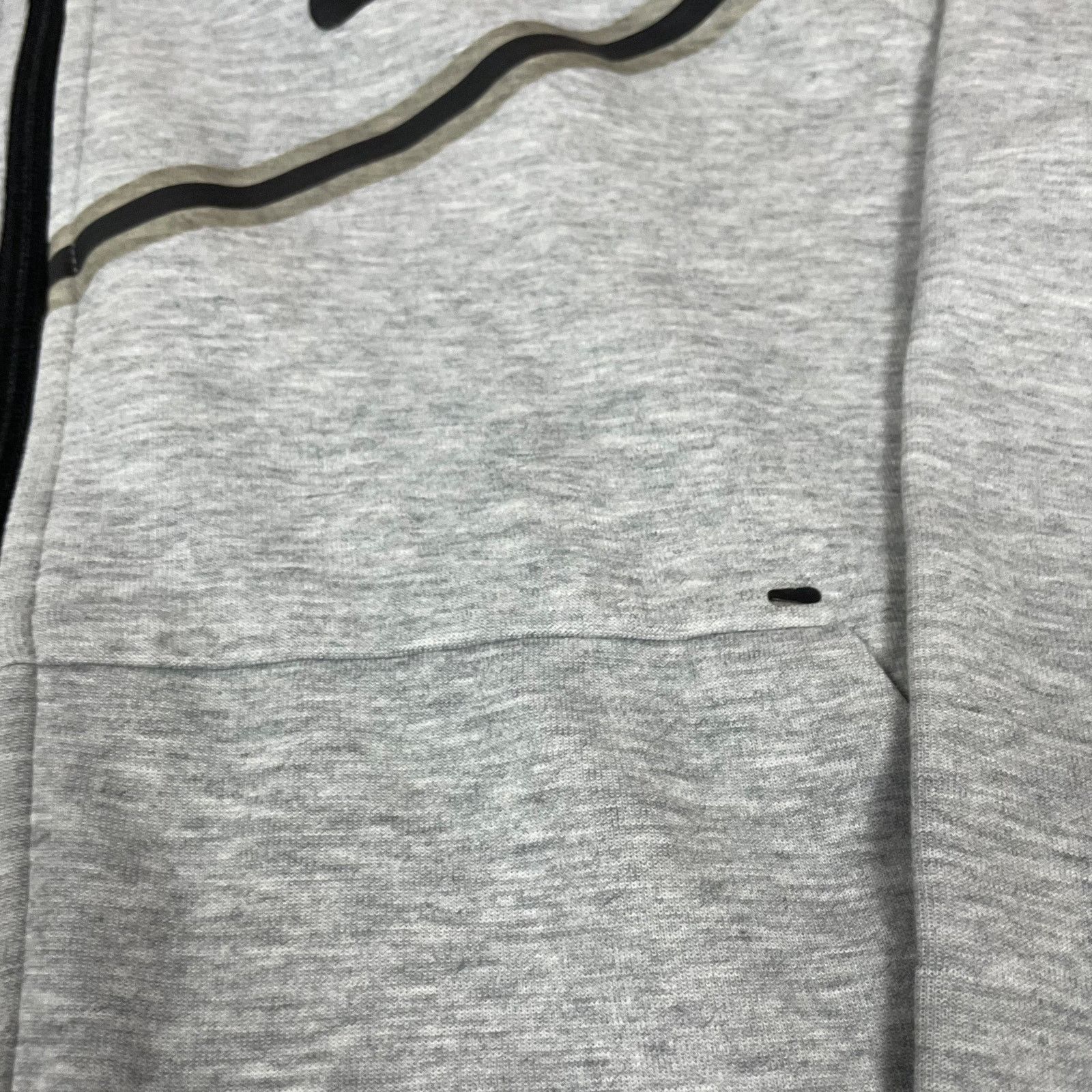 Nike Nike Sportswear Tech Fleece Women's Gray Windrunner Hoodie L Size L / US 10 / IT 46 - 4 Thumbnail