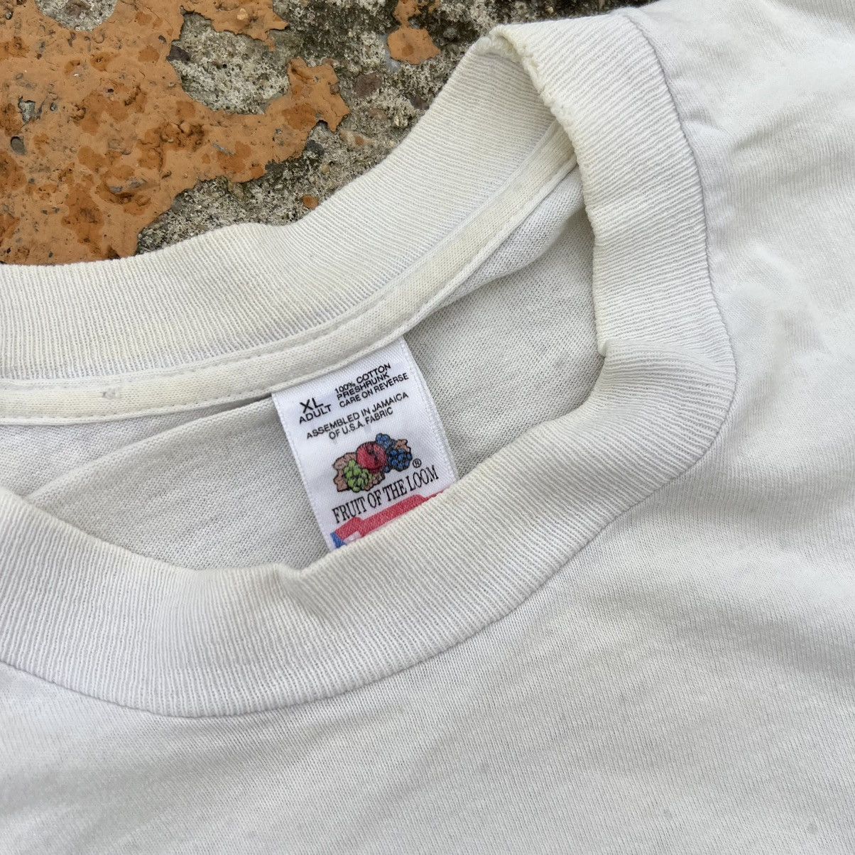 Japanese Brand Vintage 90s Medical College Print Graphic Tee Size US XL / EU 56 / 4 - 4 Thumbnail