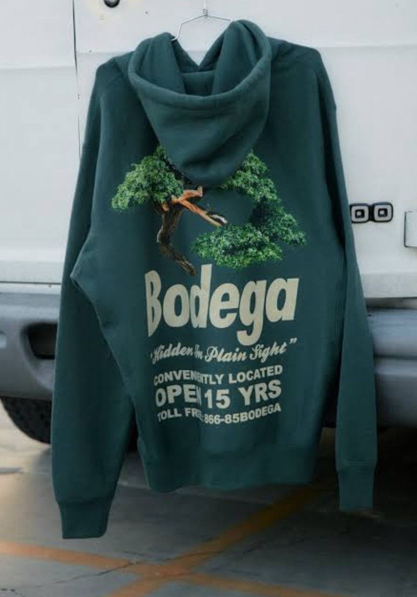 Pleasures Pleasures X Bodega Size US M / EU 48-50 / 2 - 4 Thumbnail