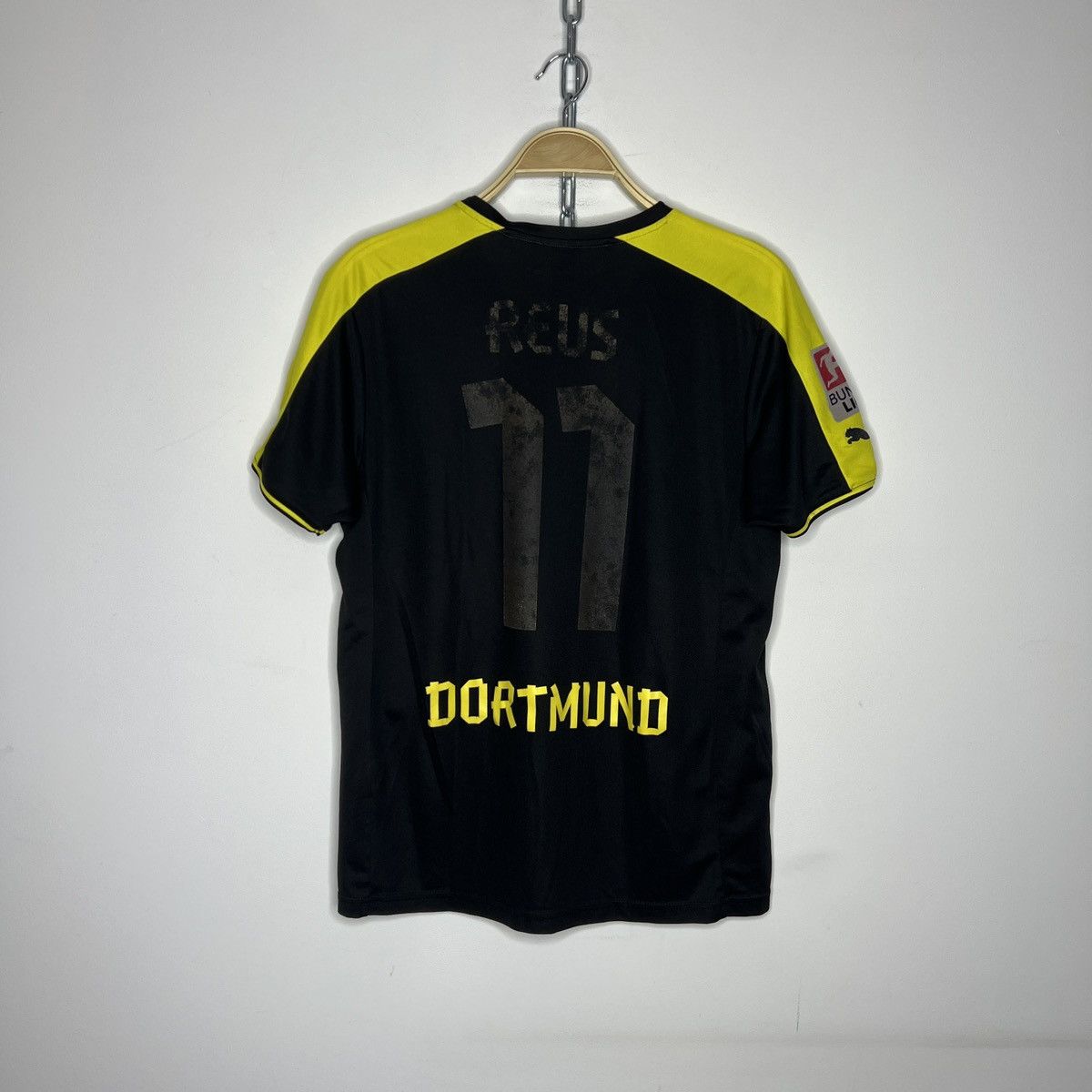 Puma × Vintage Men’s Puma FC Borussia Dortmund Marco Reus soccer jersey Size US M / EU 48-50 / 2 - 8 Thumbnail