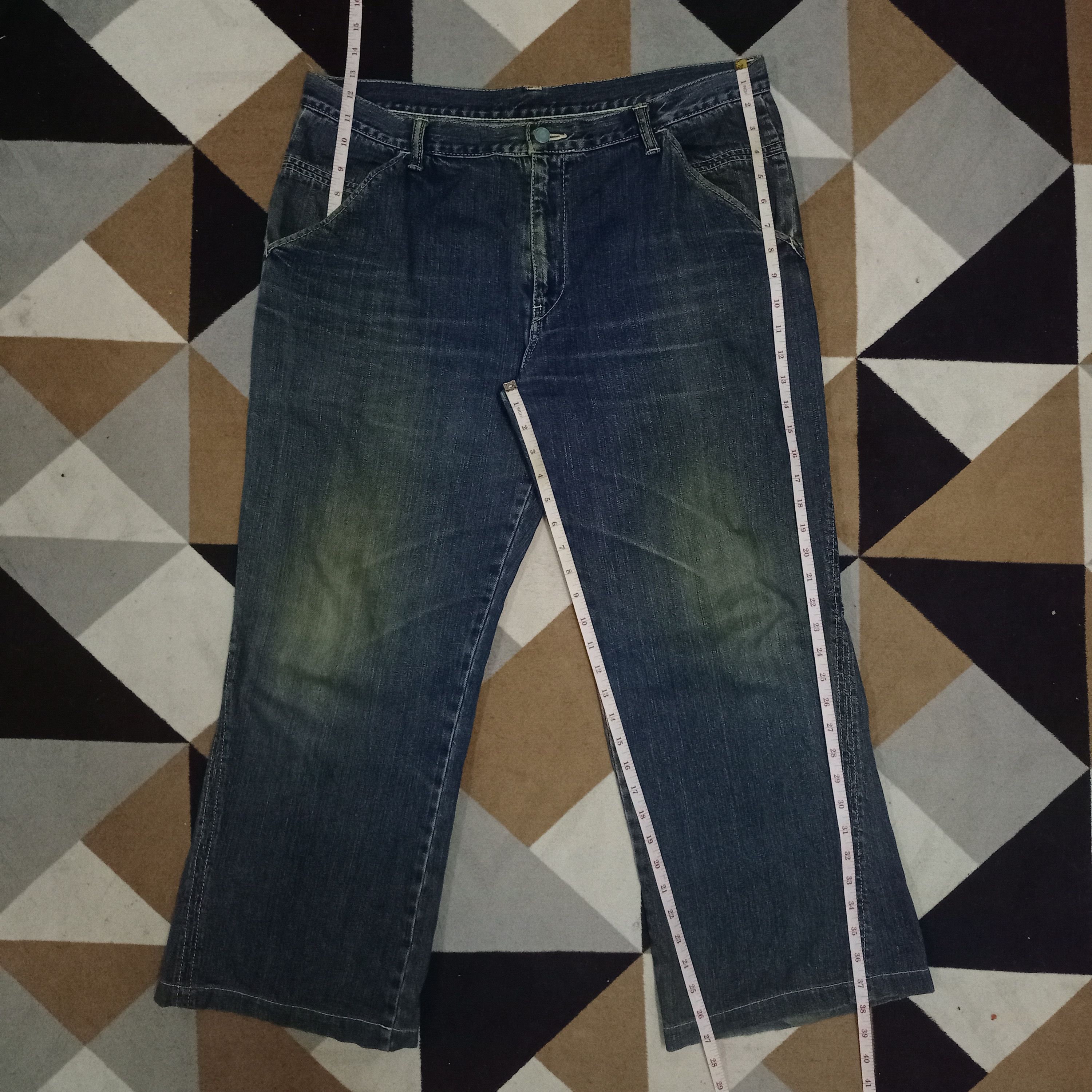 Japanese Brand Vintage Japanese Brand Mud Wash Flare Denim Baggy Jeans Size US 37 - 9 Thumbnail
