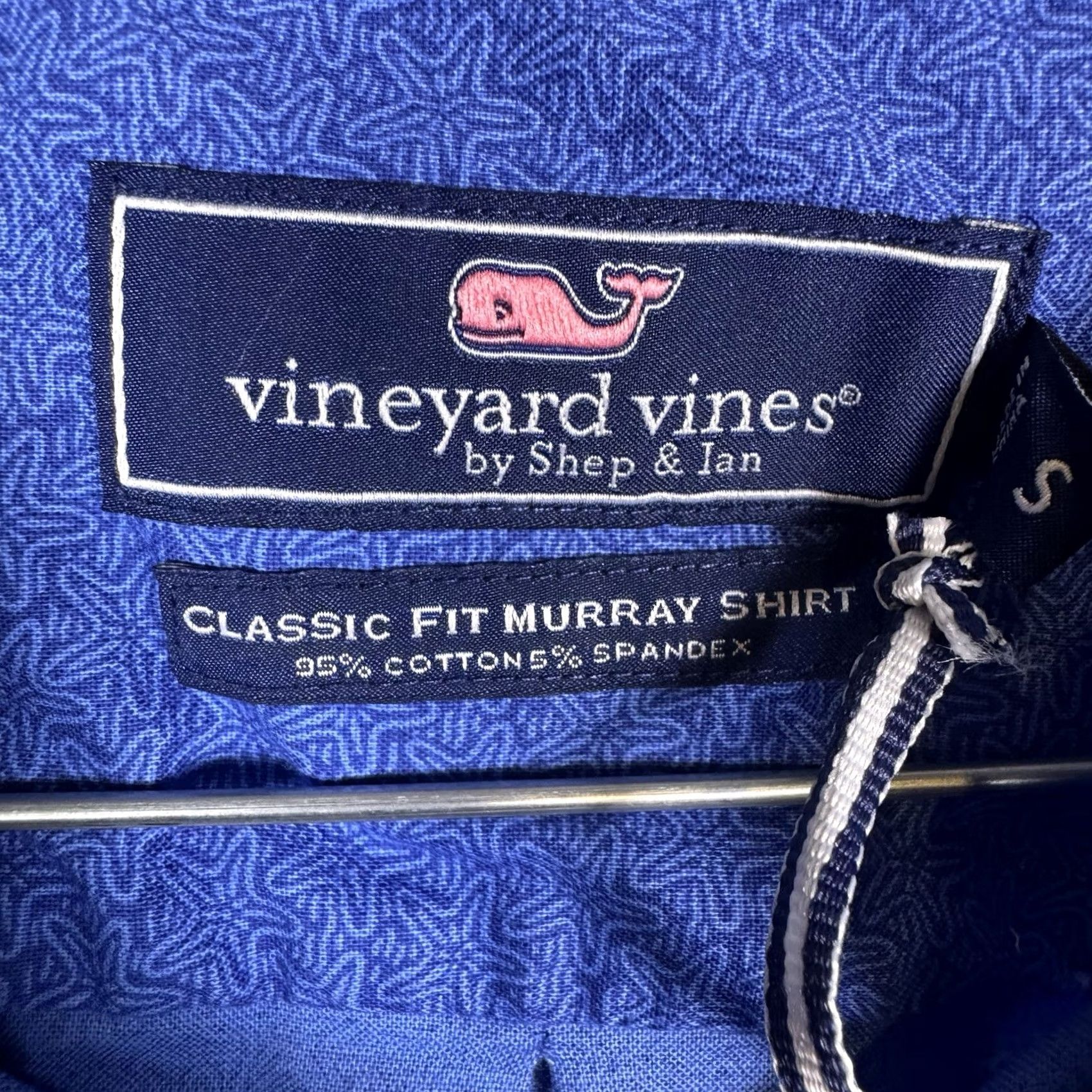 Vineyard Vines Vineyard Vines Shirt Mens S Classic Fit Murray Ministarfish Geometric Animal Blue New Size US S / EU 44-46 / 1 - 7 Thumbnail