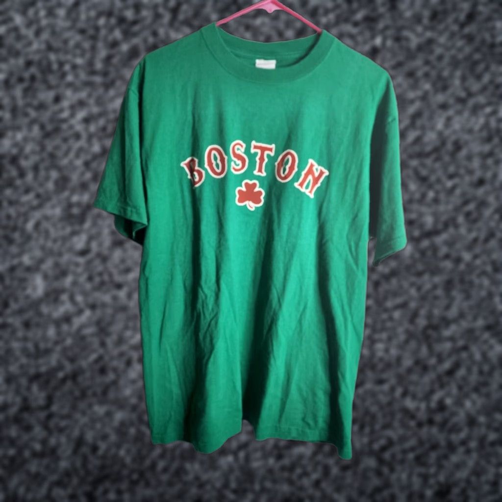 Anvil VINTAGE Boston Red Sox Shirt Men L 3 Leaf Clover MLB St Patrick's Day Green 100% Cotton Anvil Graphic Tee Mens Size US L / EU 52-54 / 3 - 1 Thumbnail