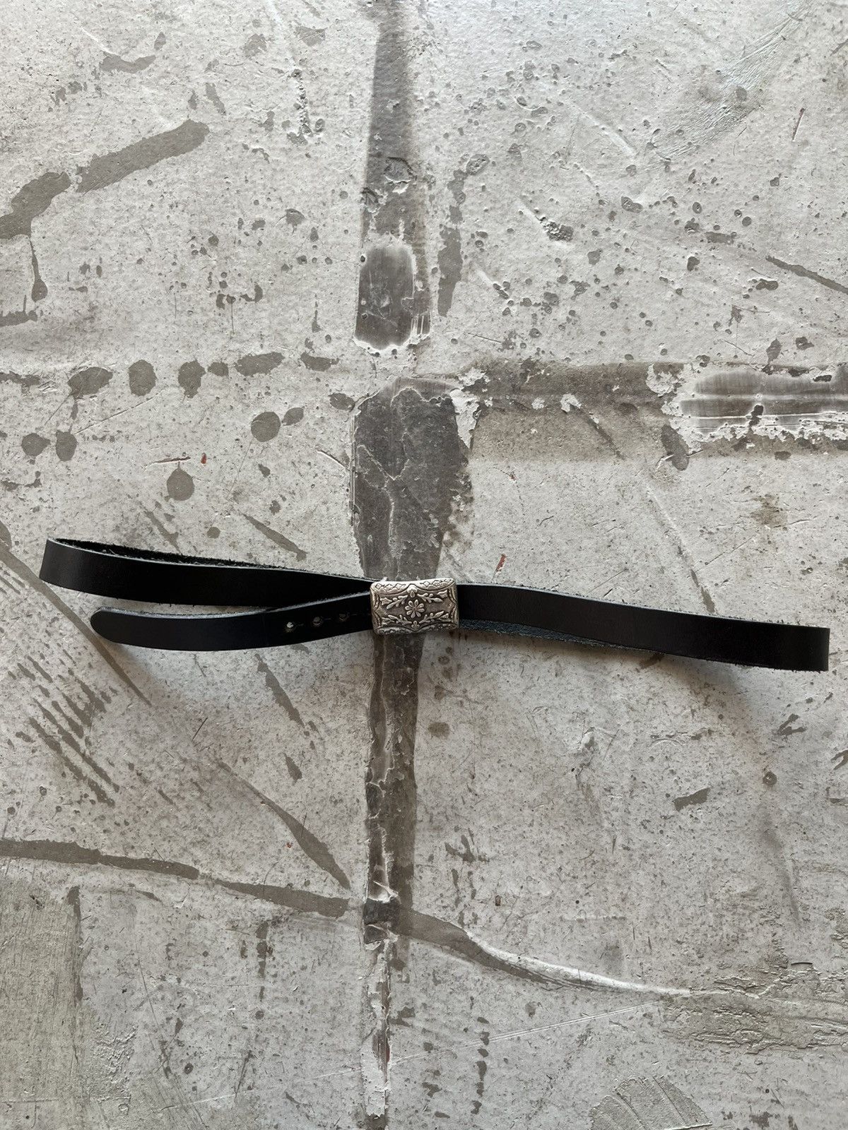 Vintage Vintage Italy Hand Crafted Belt// Size 30 - 1 Thumbnail