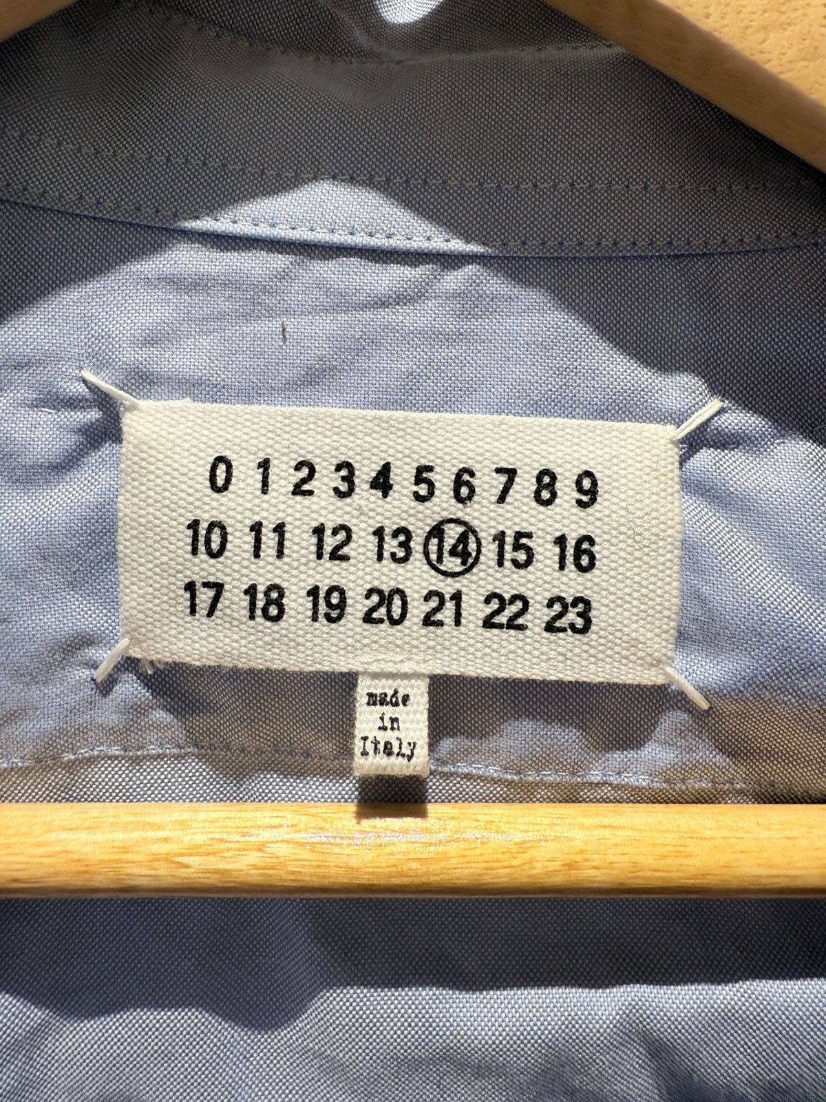 Maison Margiela Maison Margiela Blue Spliced Oxford Shirt Size US S / EU 44-46 / 1 - 4 Thumbnail